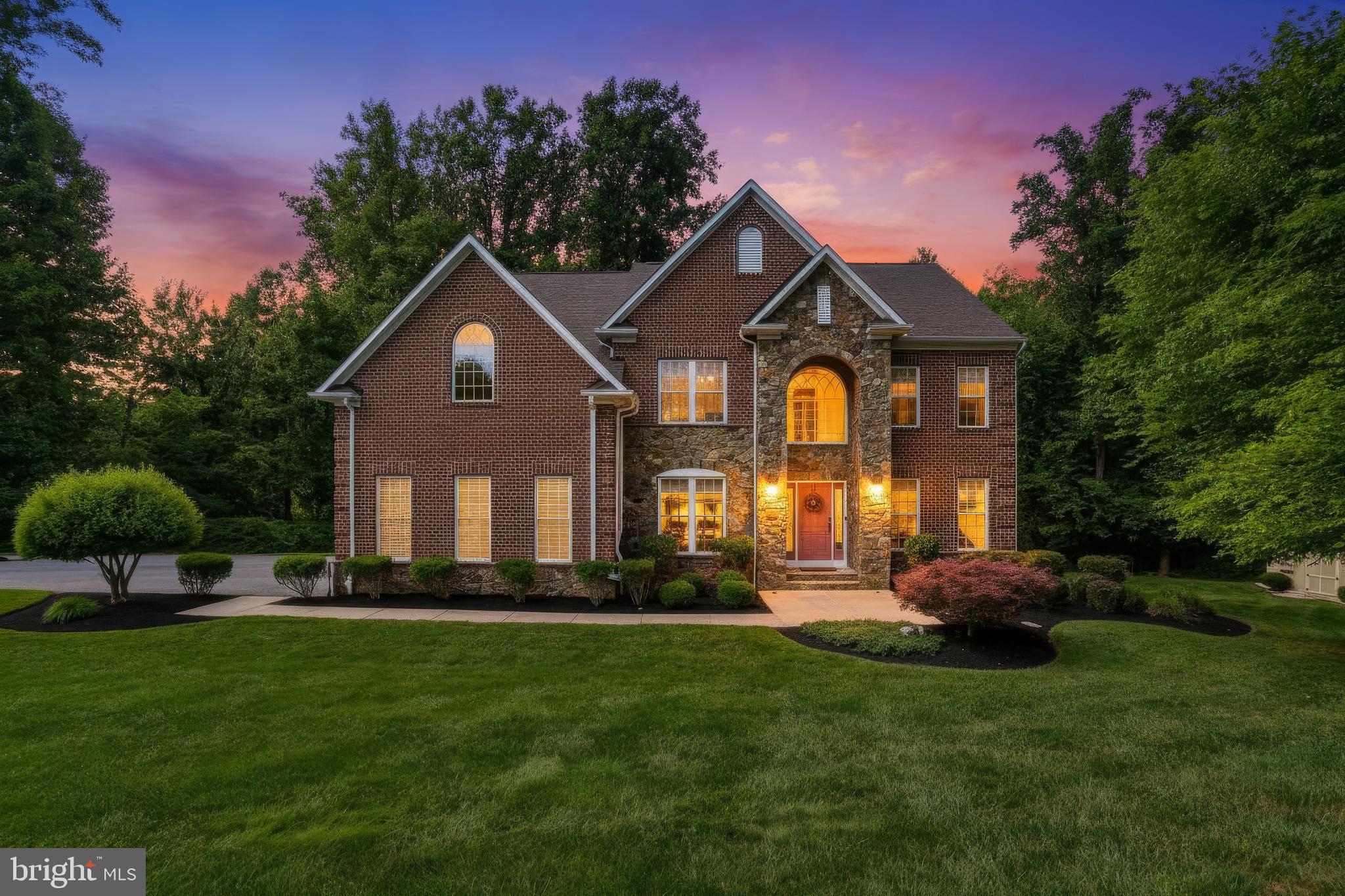 BRANTWOOD - Residential
