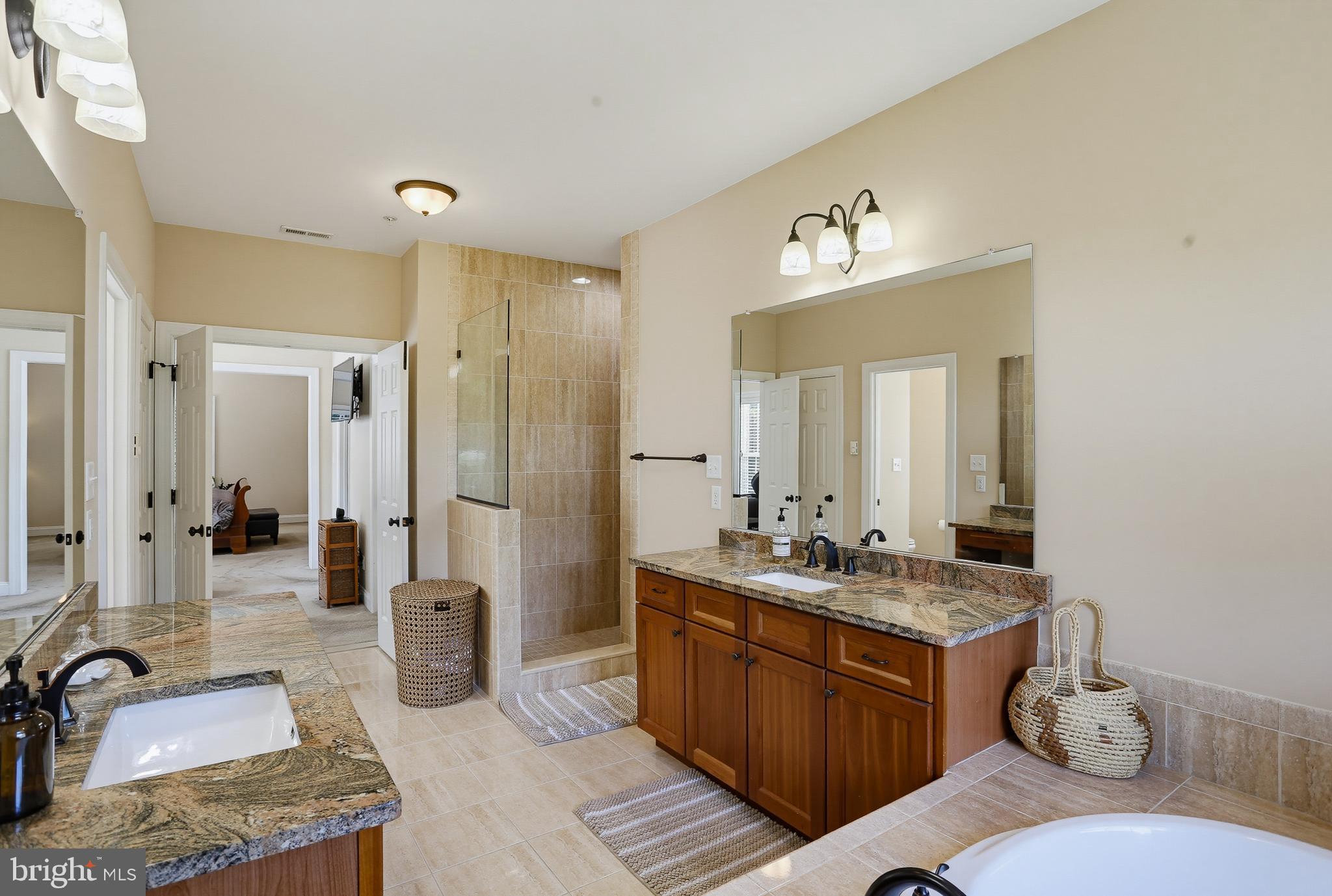 BRANTWOOD - Residential