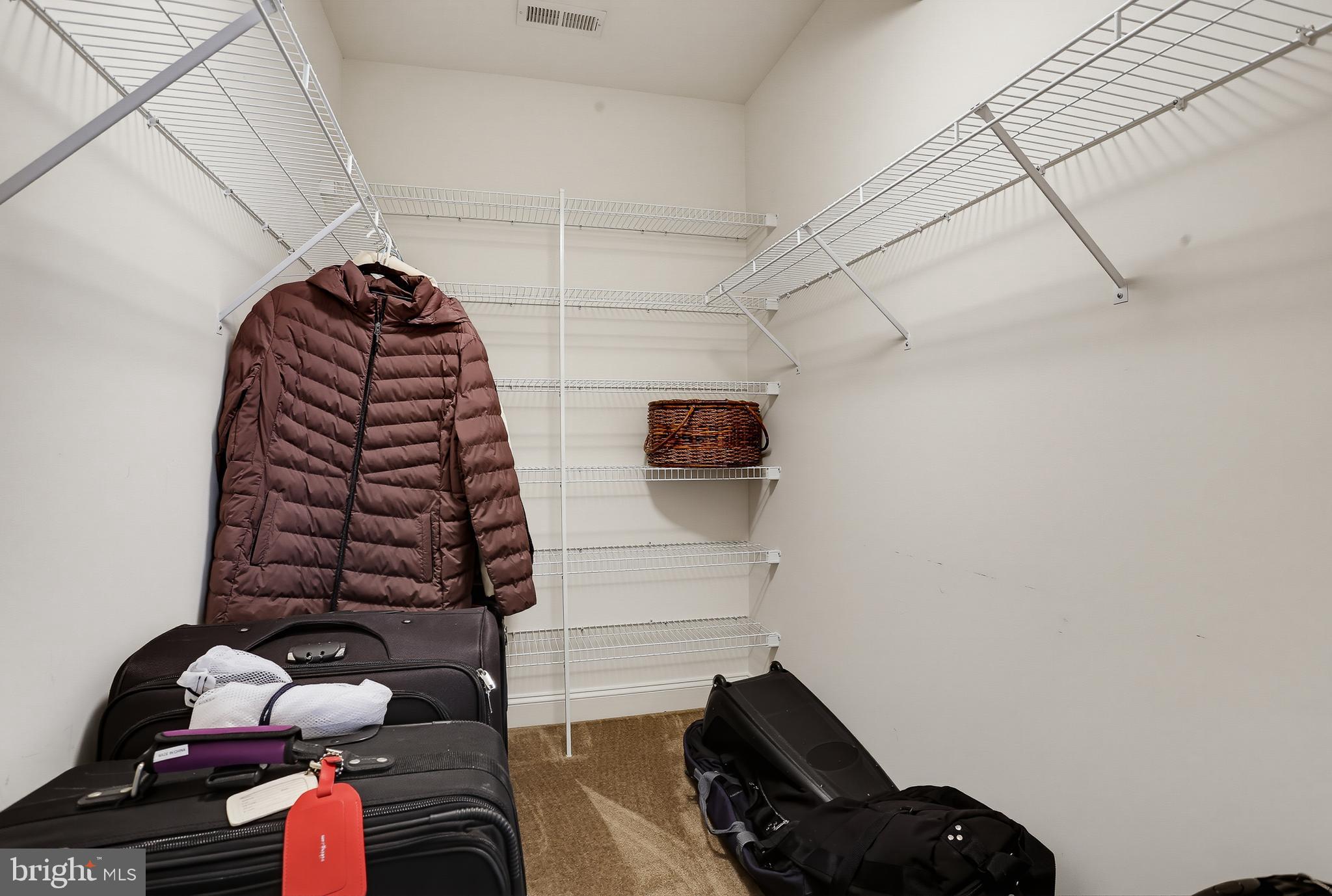 BRANTWOOD - Residential