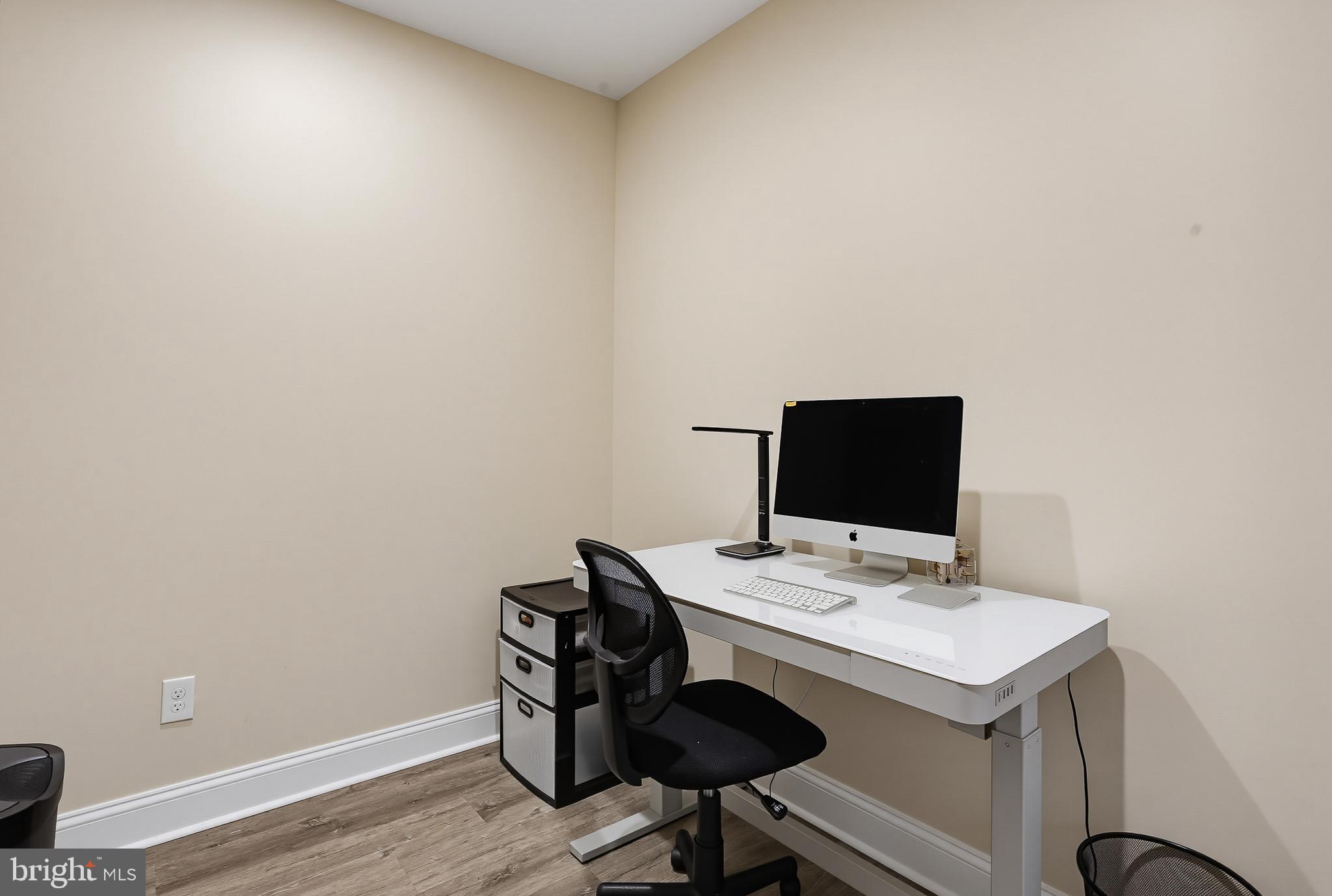 BRANTWOOD - Residential