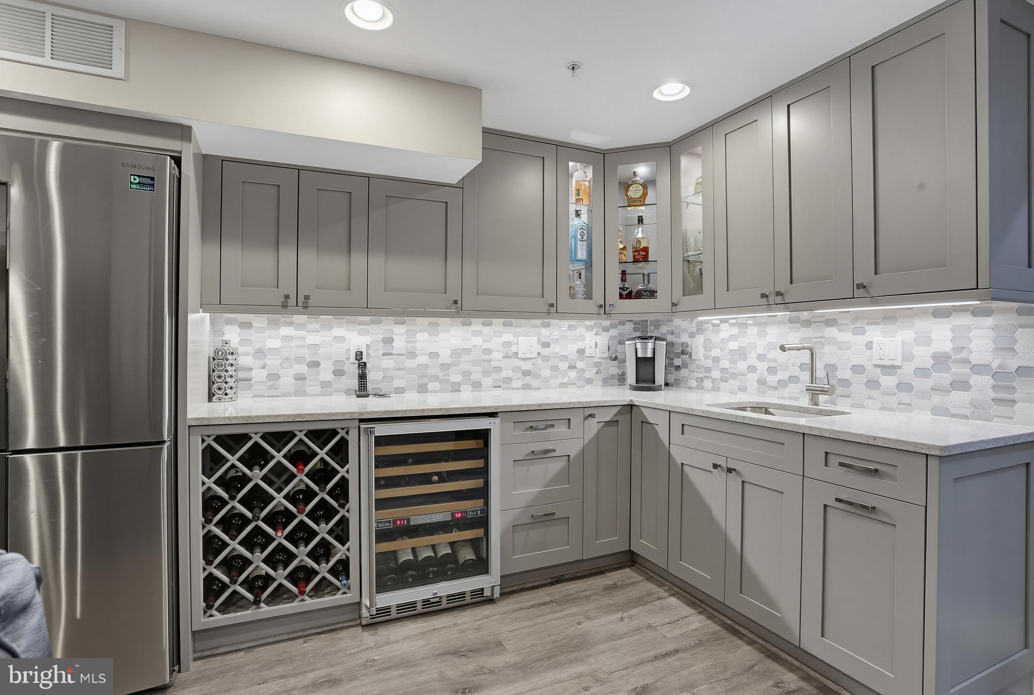 BRANTWOOD - Residential