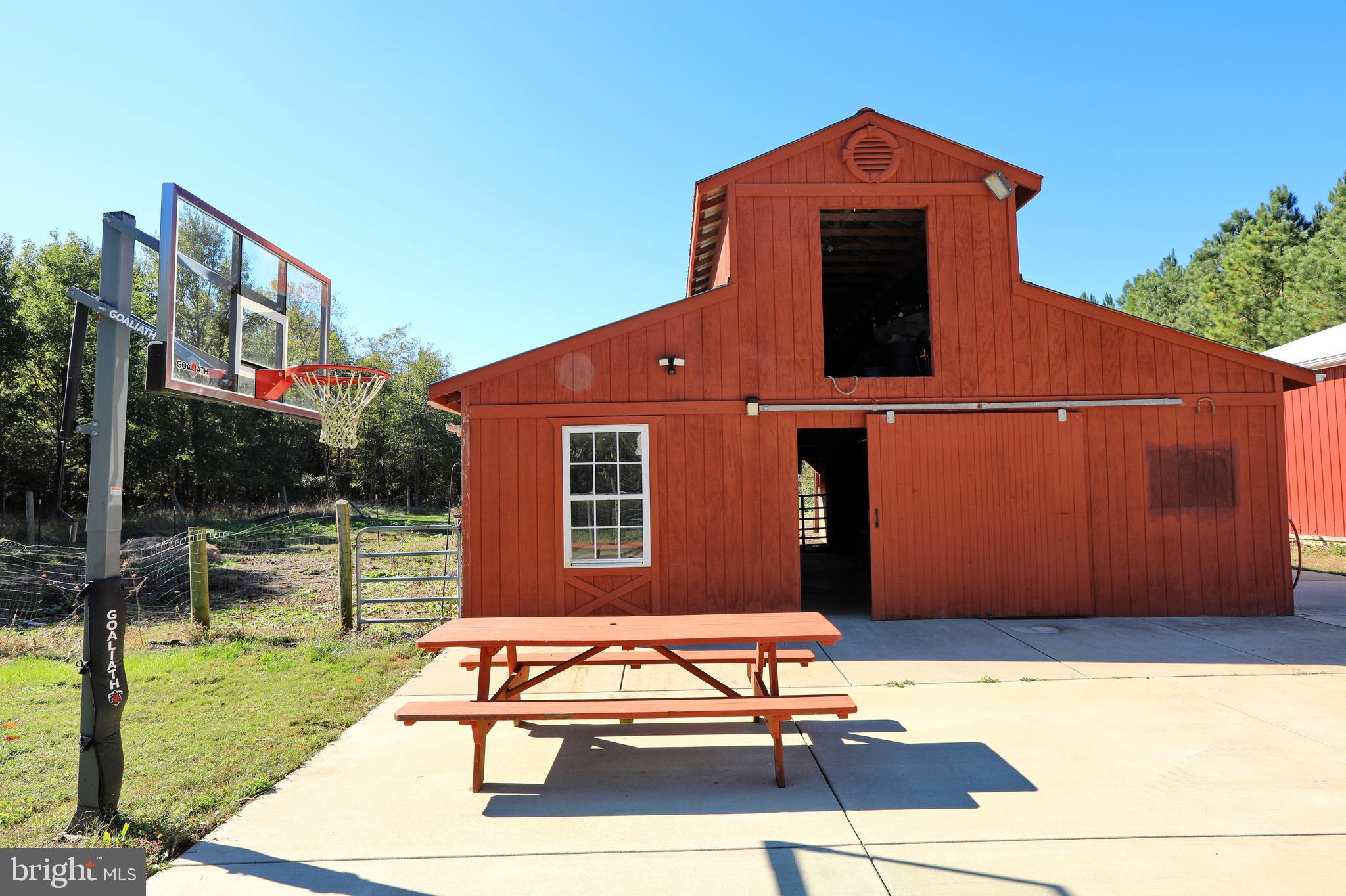 LA PLATA - Farm