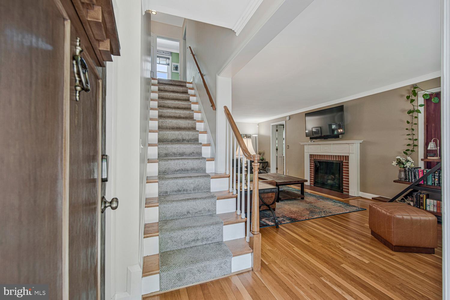 DULANEY MANOR - Residential