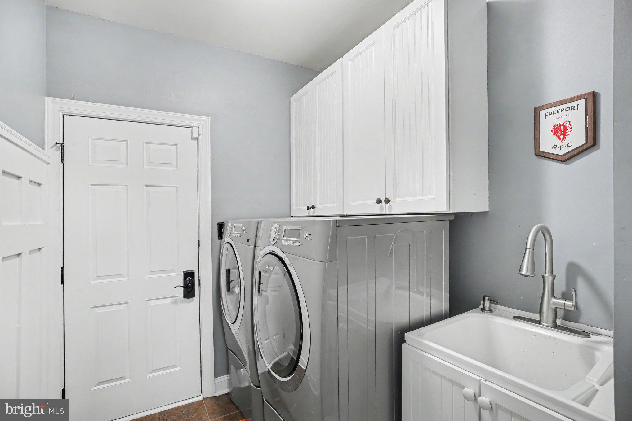 BLUE BELL CC - Residential