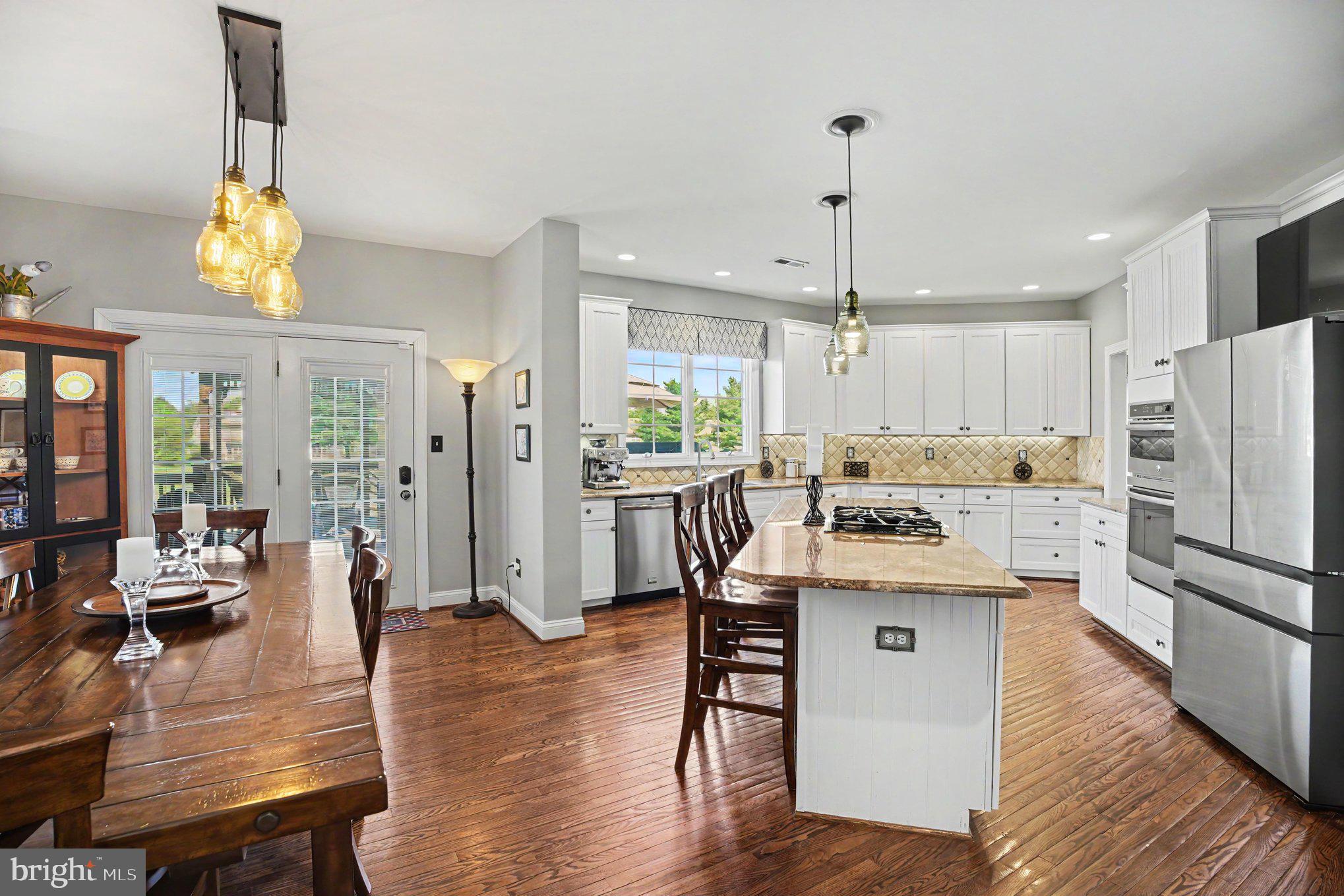 BLUE BELL CC - Residential