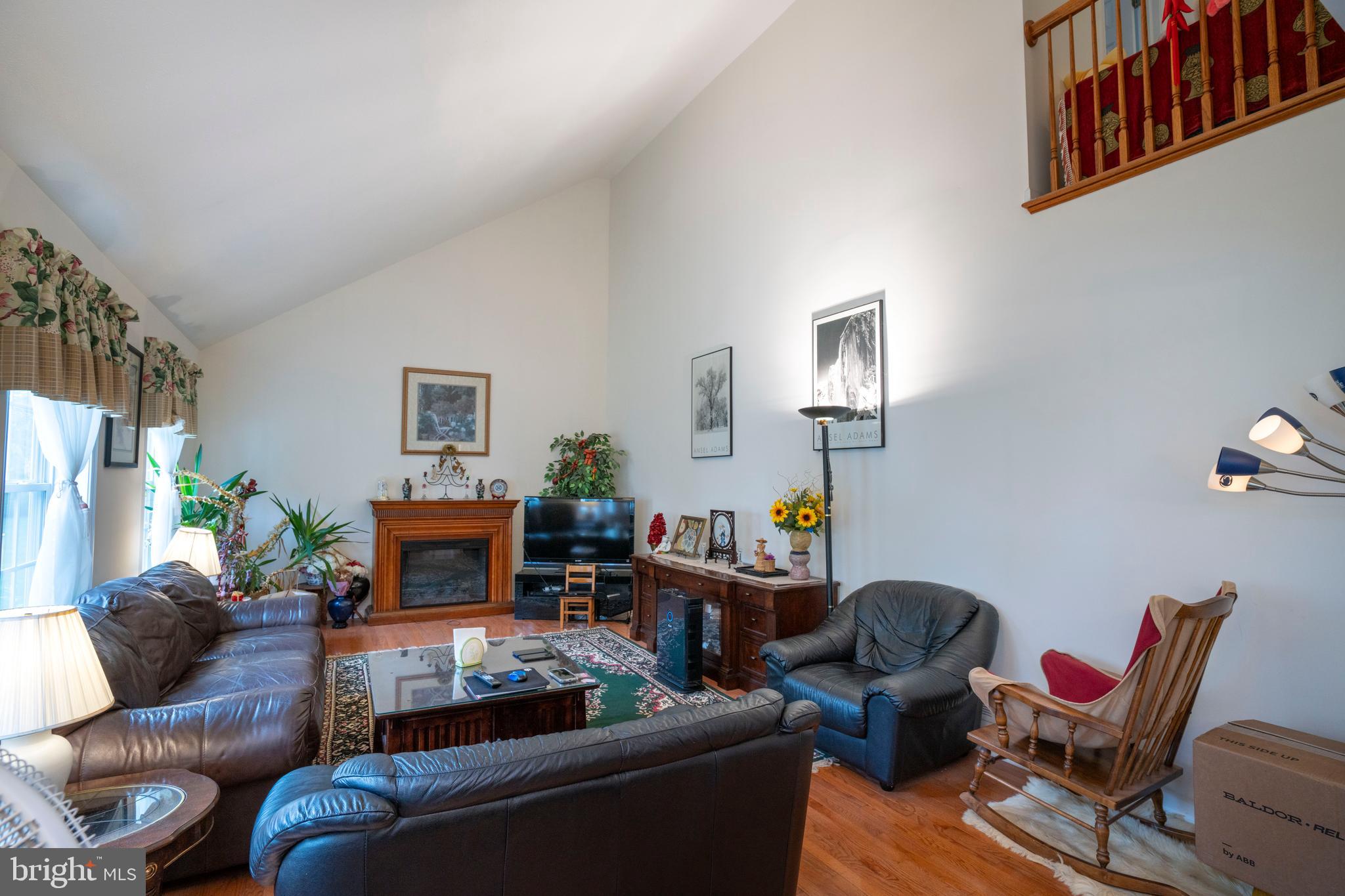 FOXPOINTE - Residential