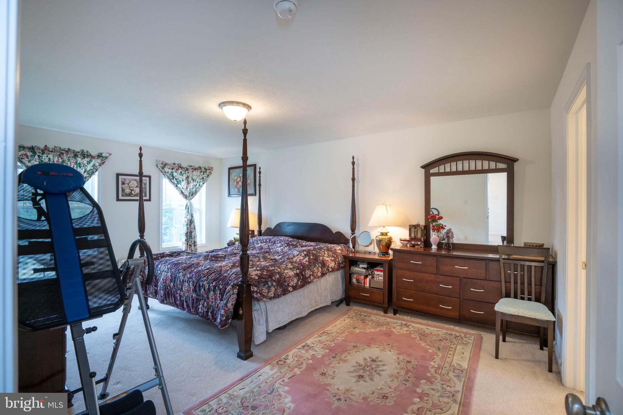FOXPOINTE - Residential