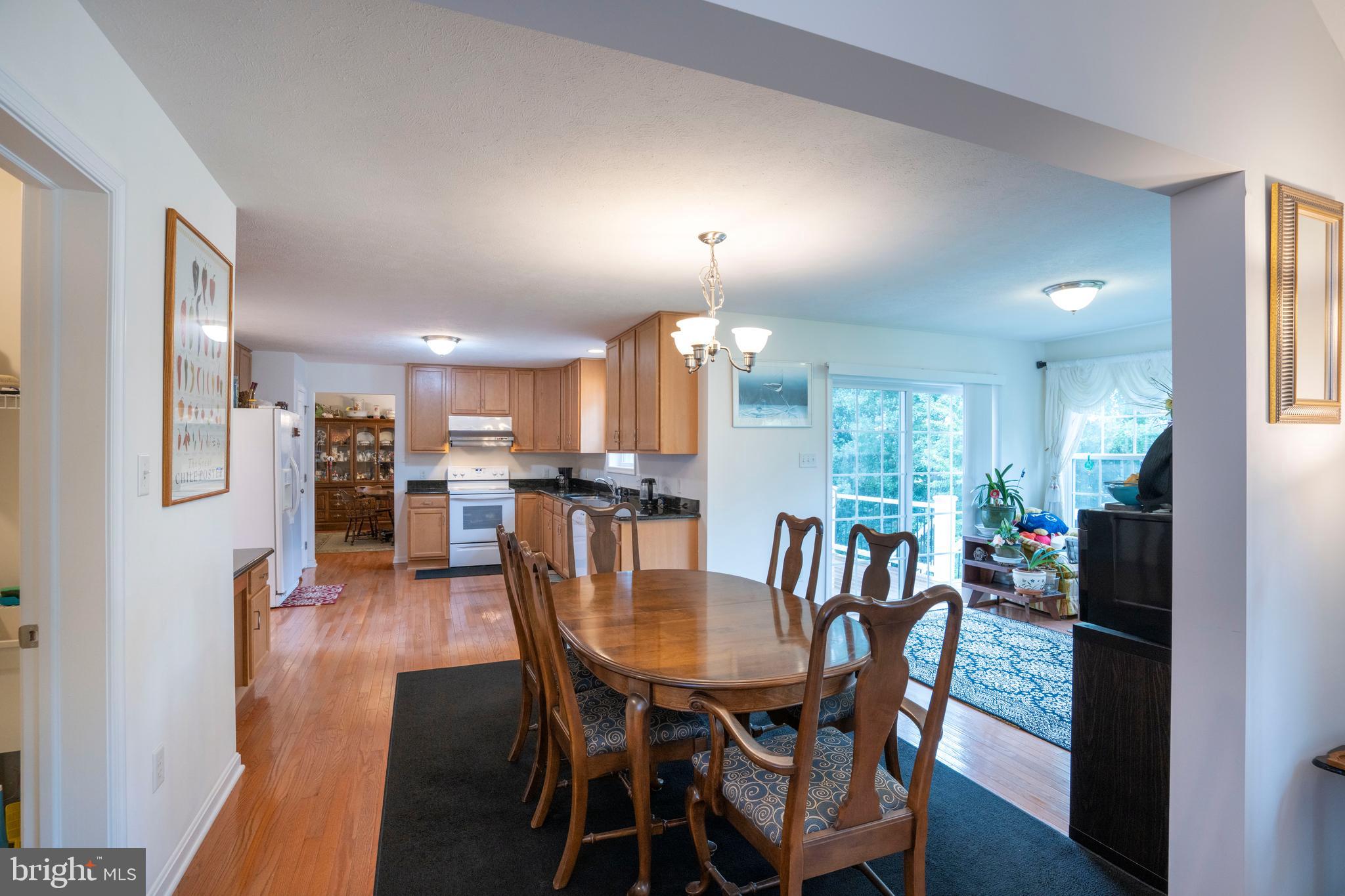 FOXPOINTE - Residential
