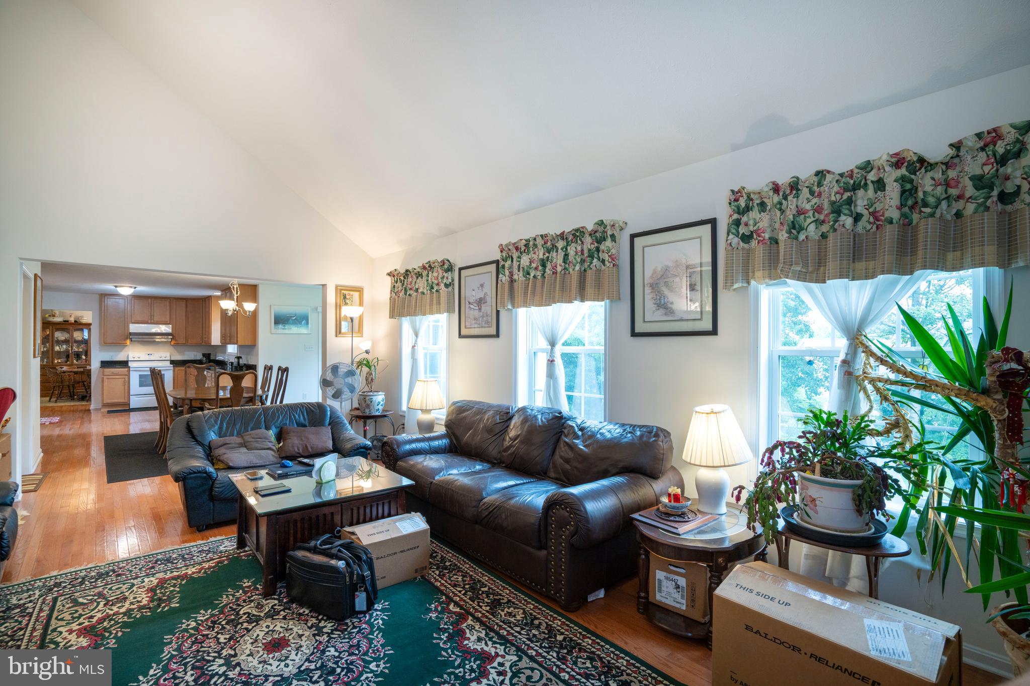 FOXPOINTE - Residential