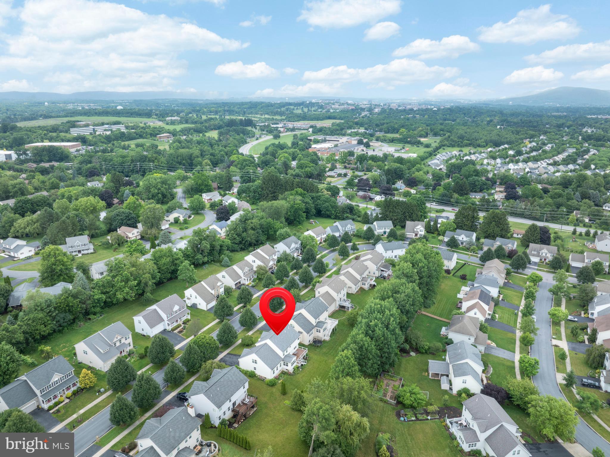 FOXPOINTE - Residential