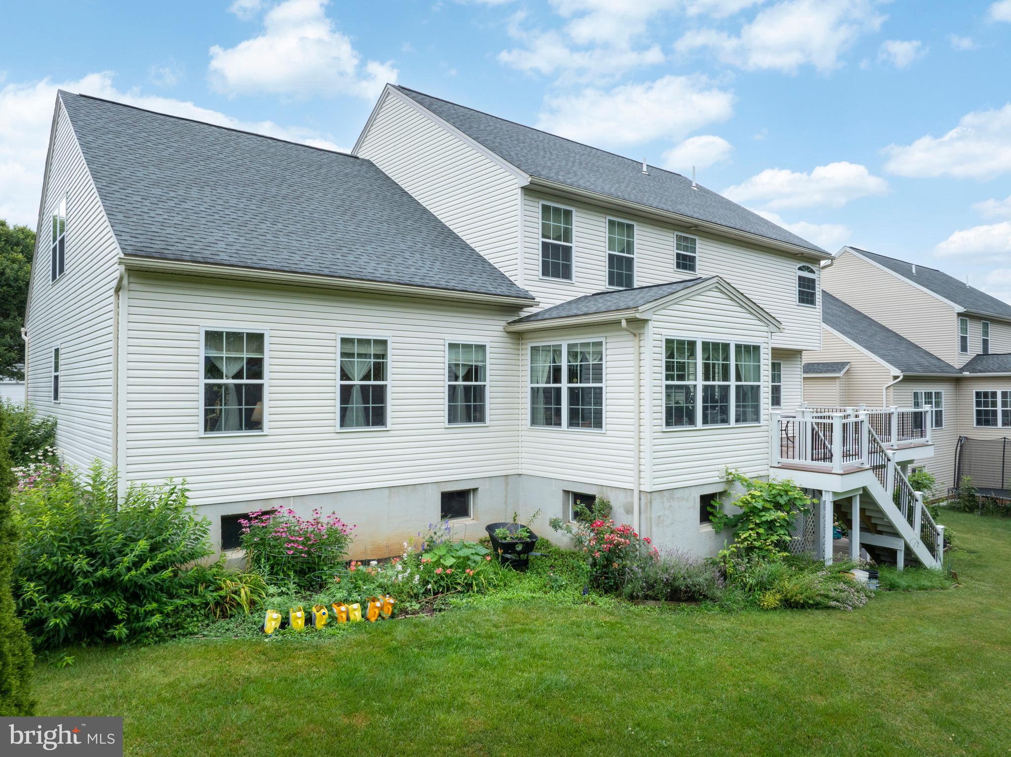 FOXPOINTE - Residential