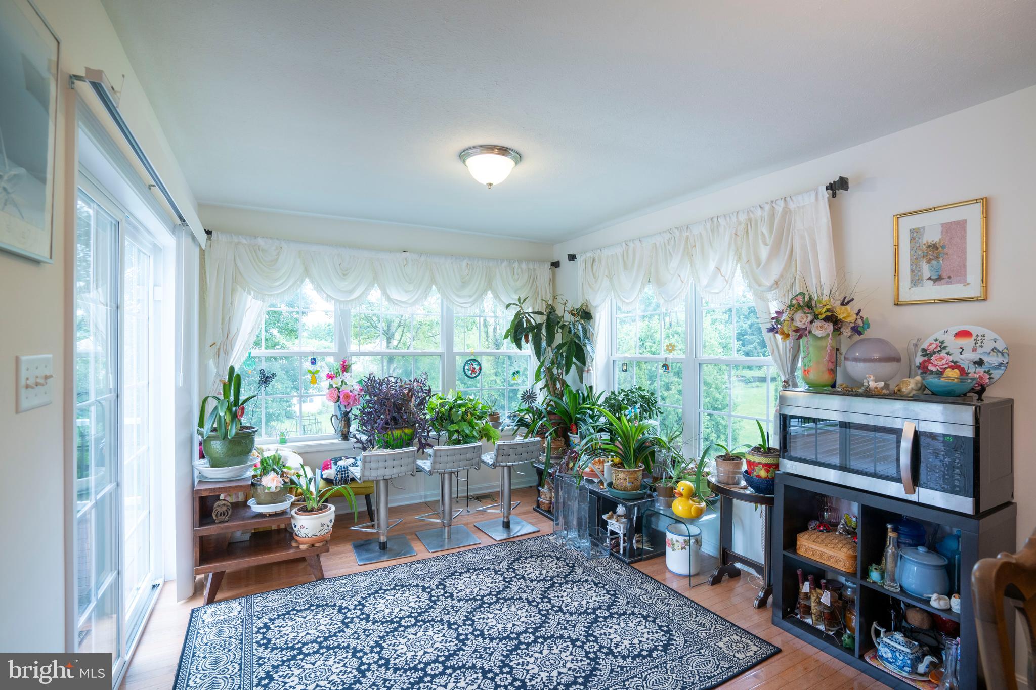 FOXPOINTE - Residential