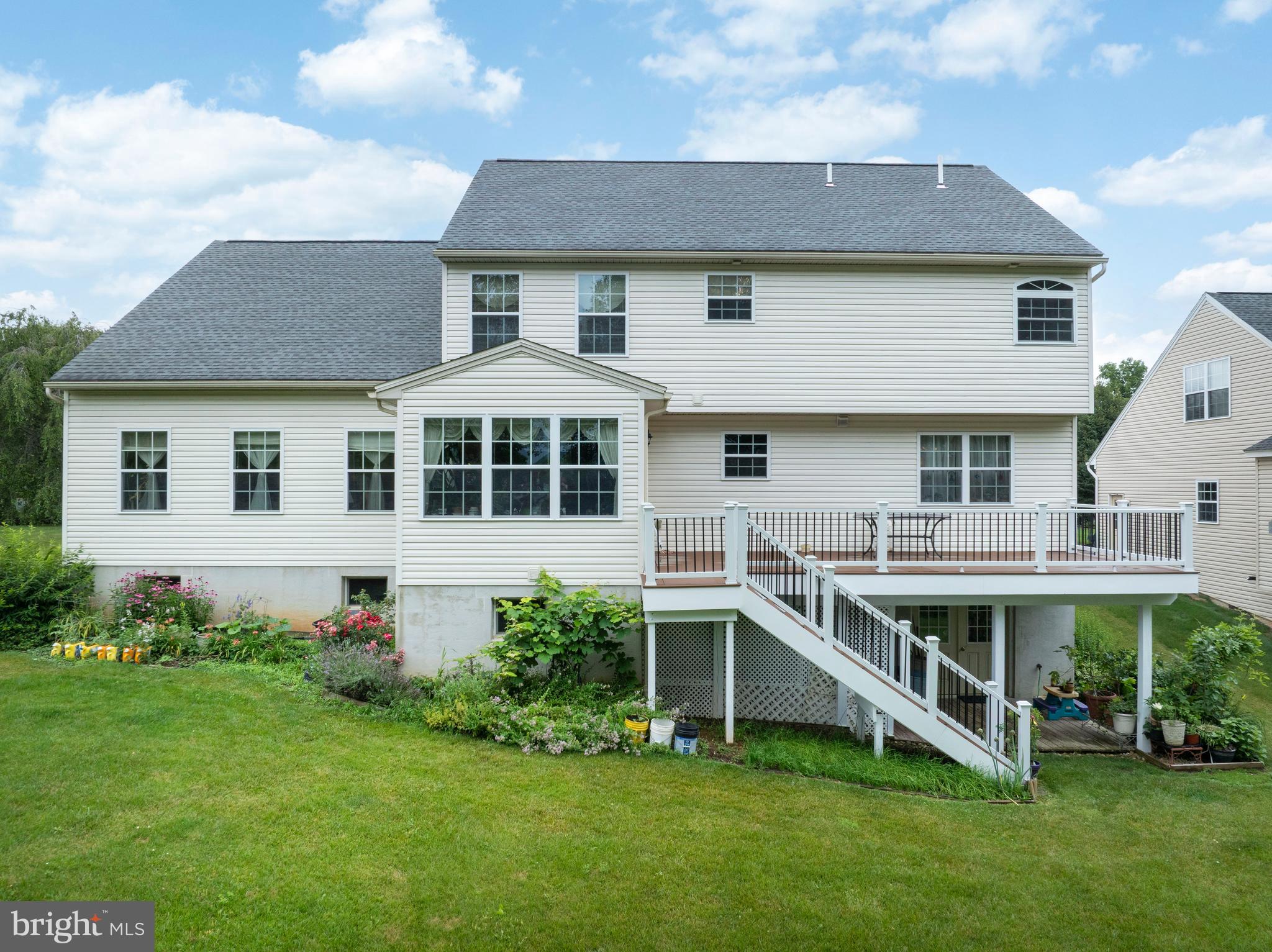 FOXPOINTE - Residential