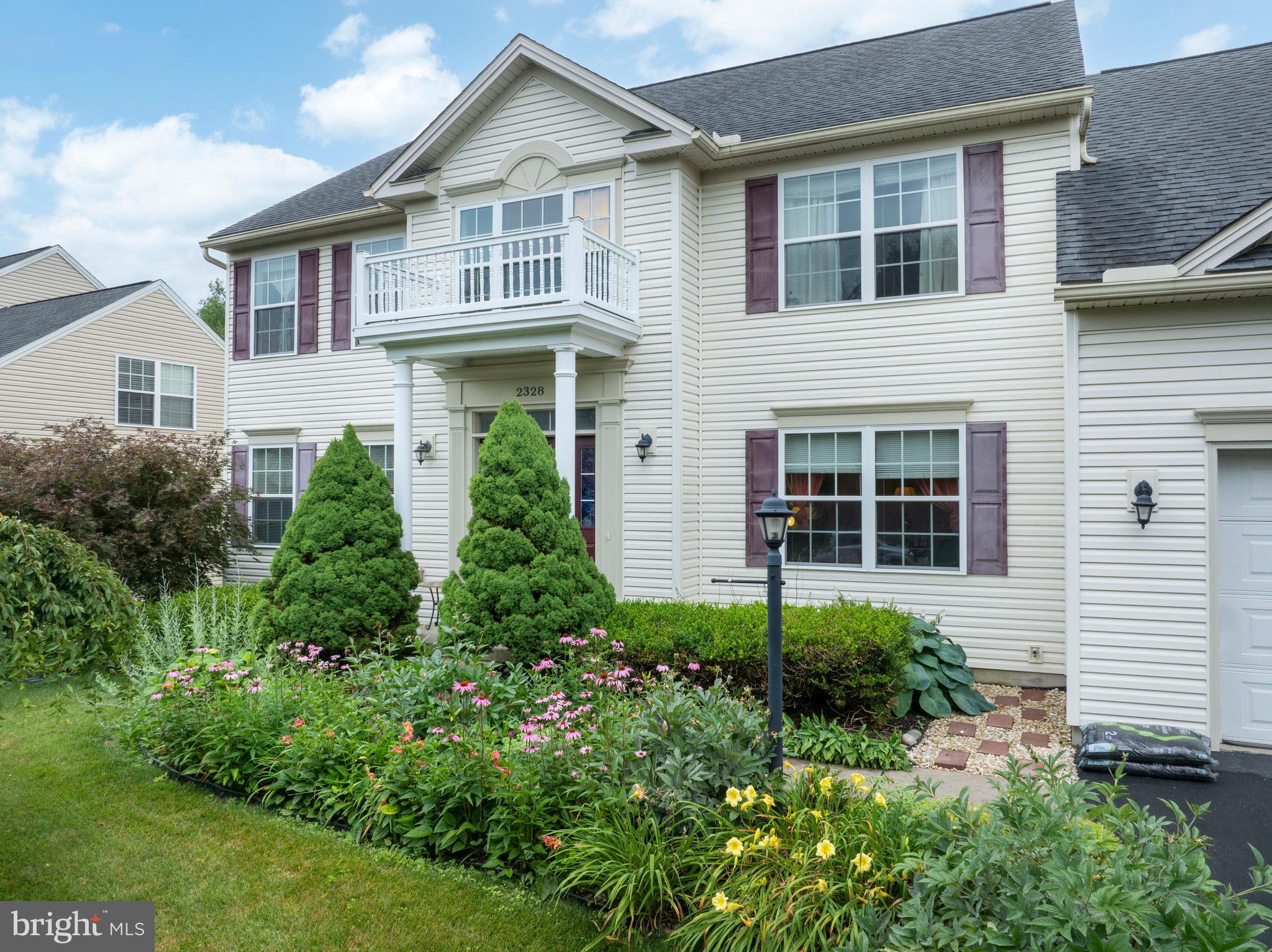 FOXPOINTE - Residential