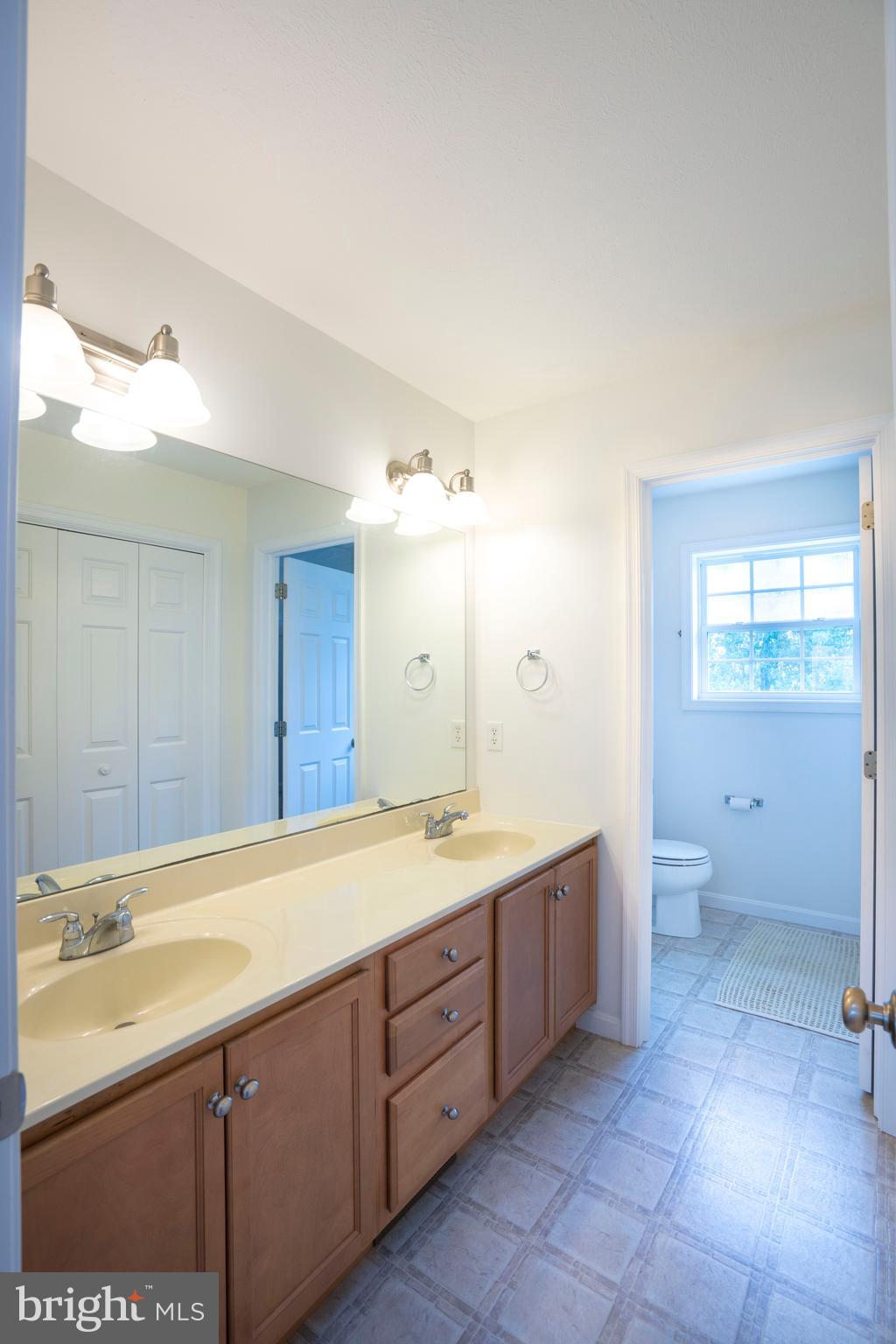 FOXPOINTE - Residential