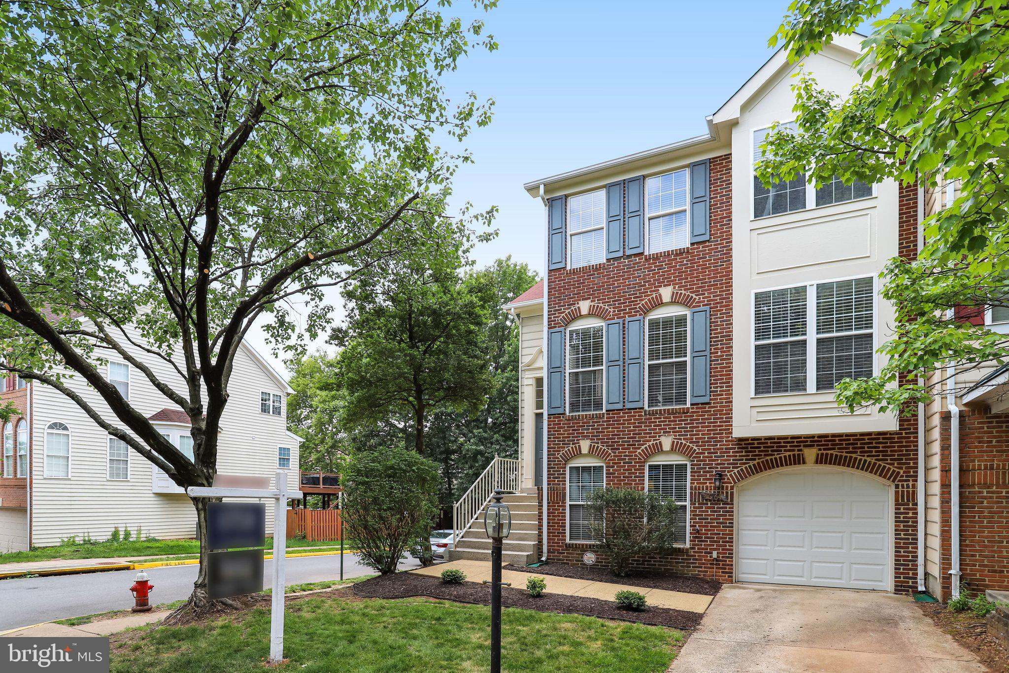 POTOMAC LAKES - Residential