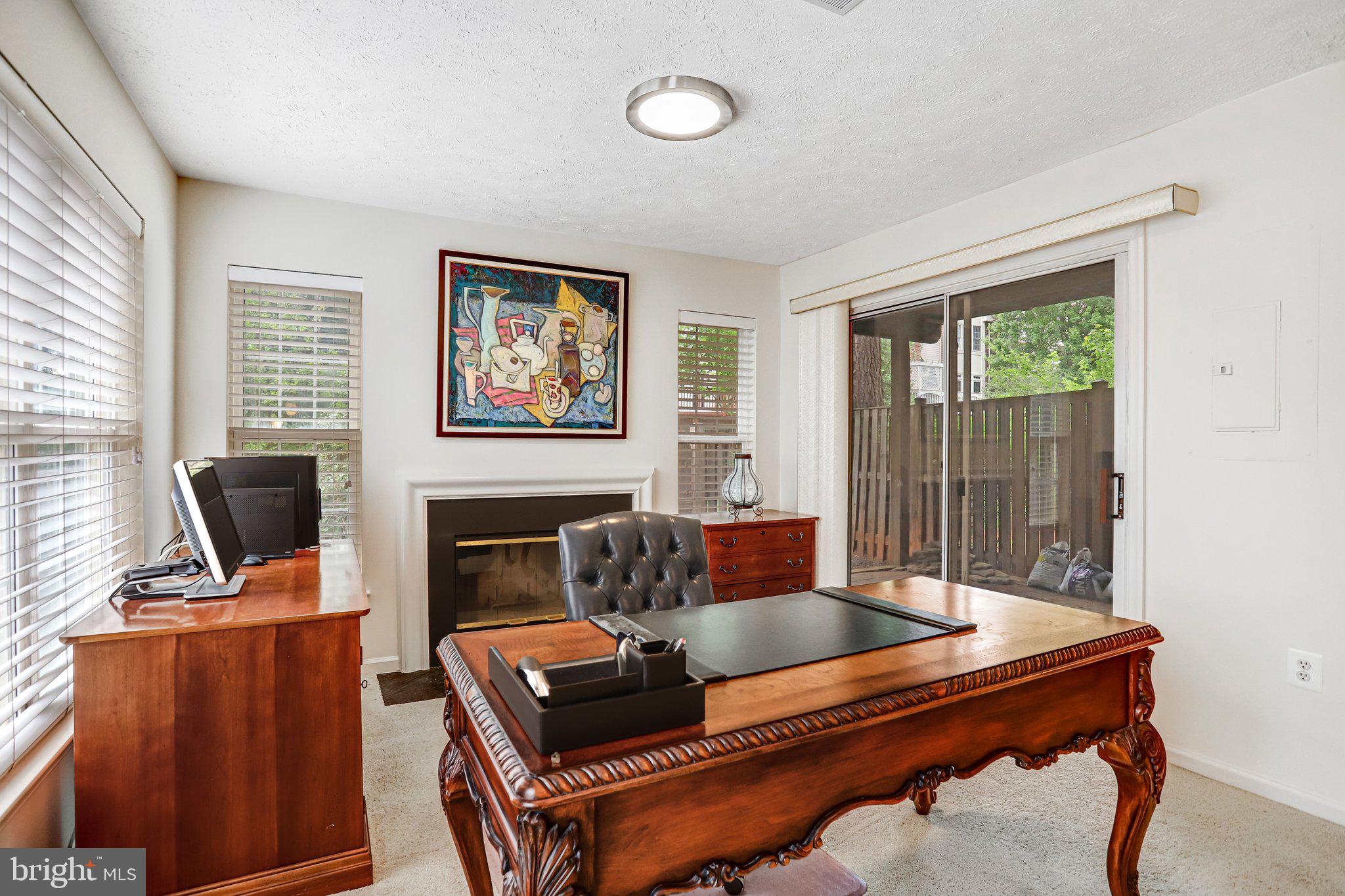 POTOMAC LAKES - Residential
