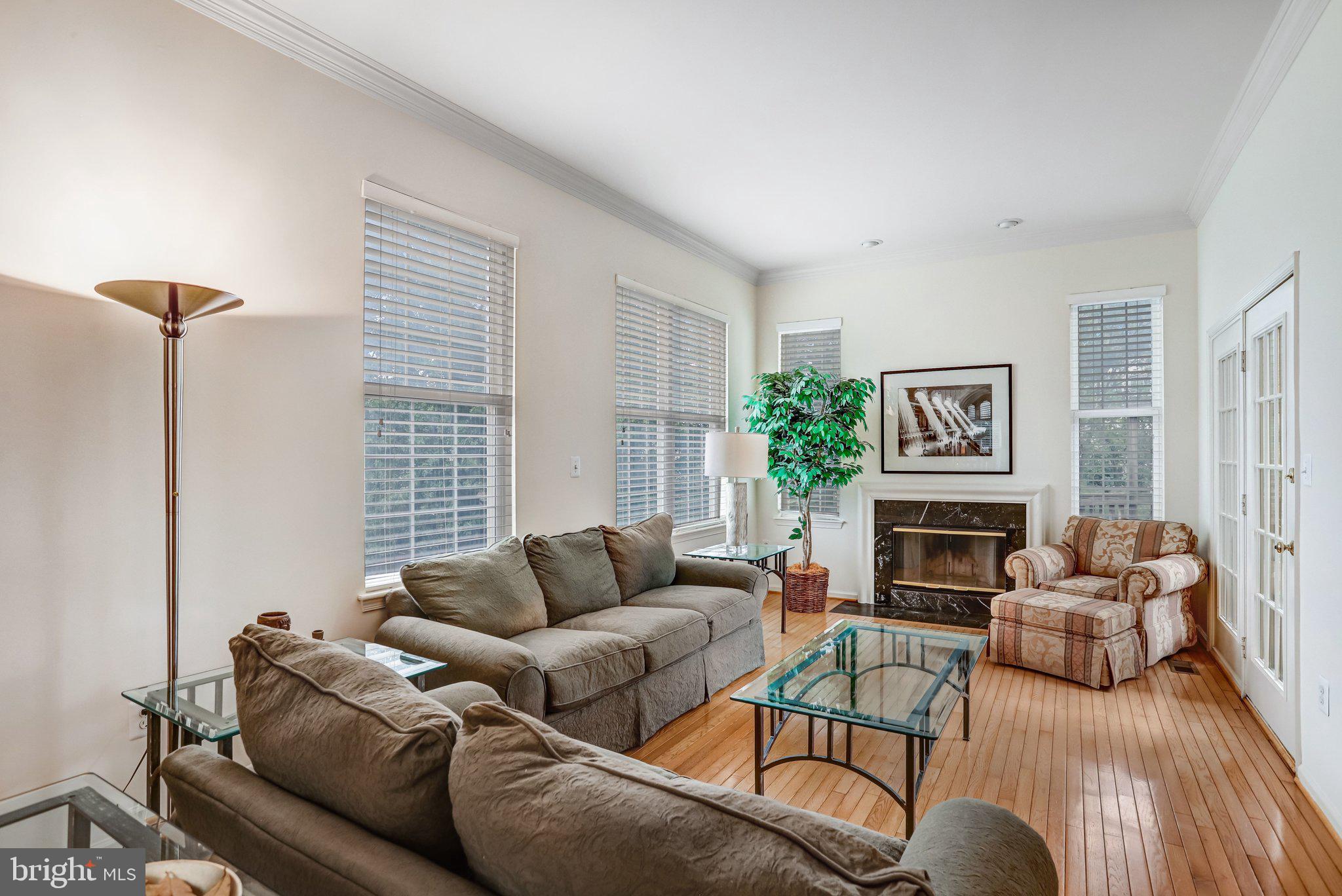 POTOMAC LAKES - Residential