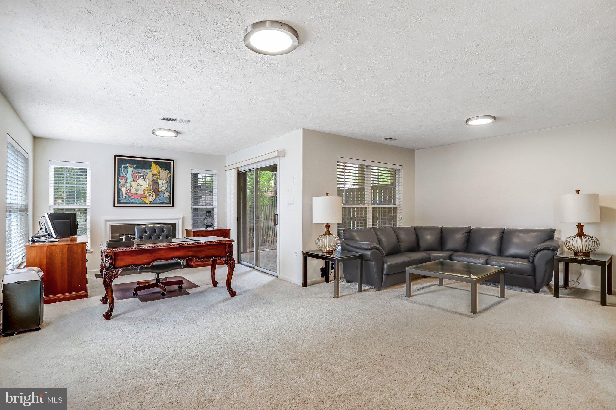 POTOMAC LAKES - Residential