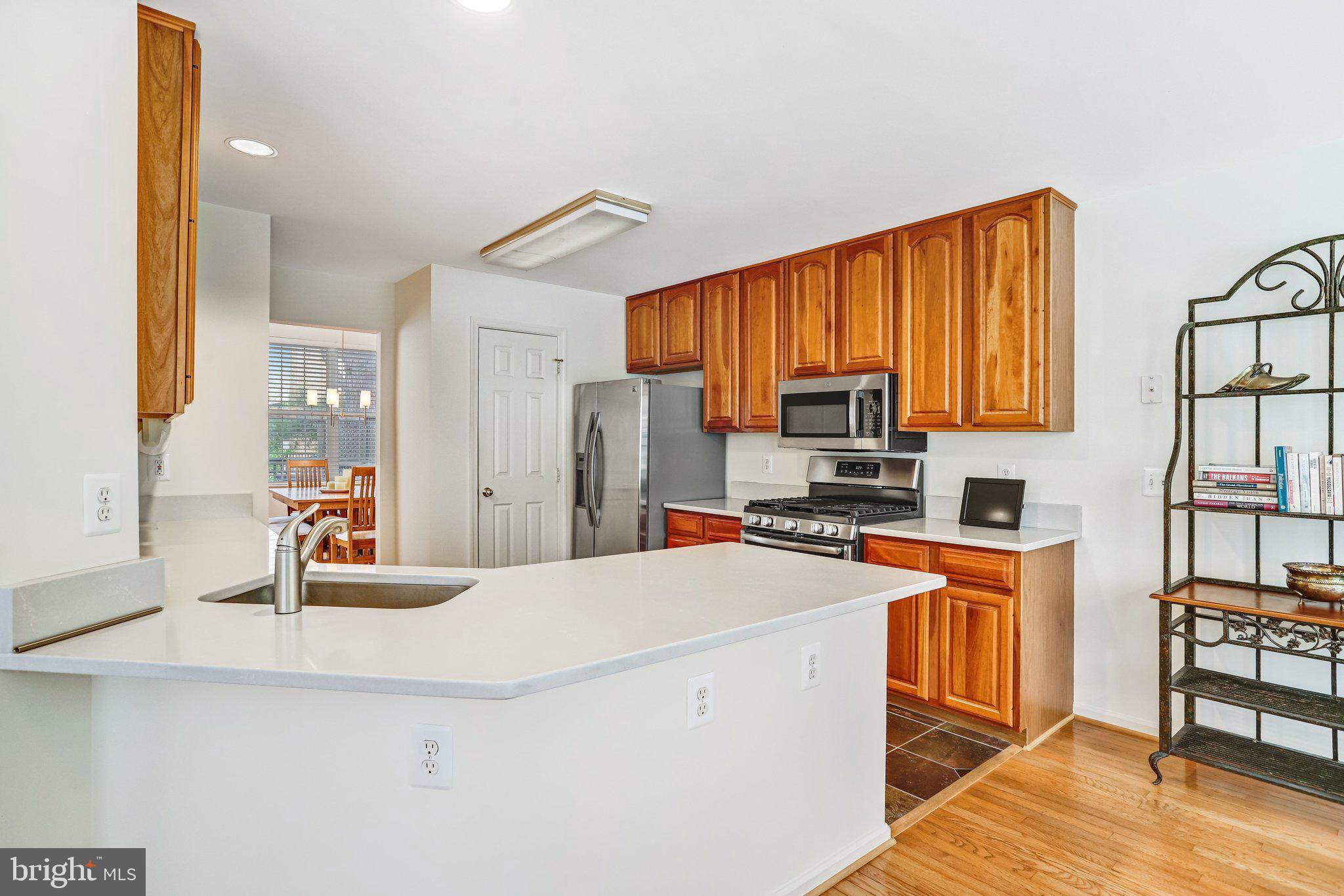 POTOMAC LAKES - Residential