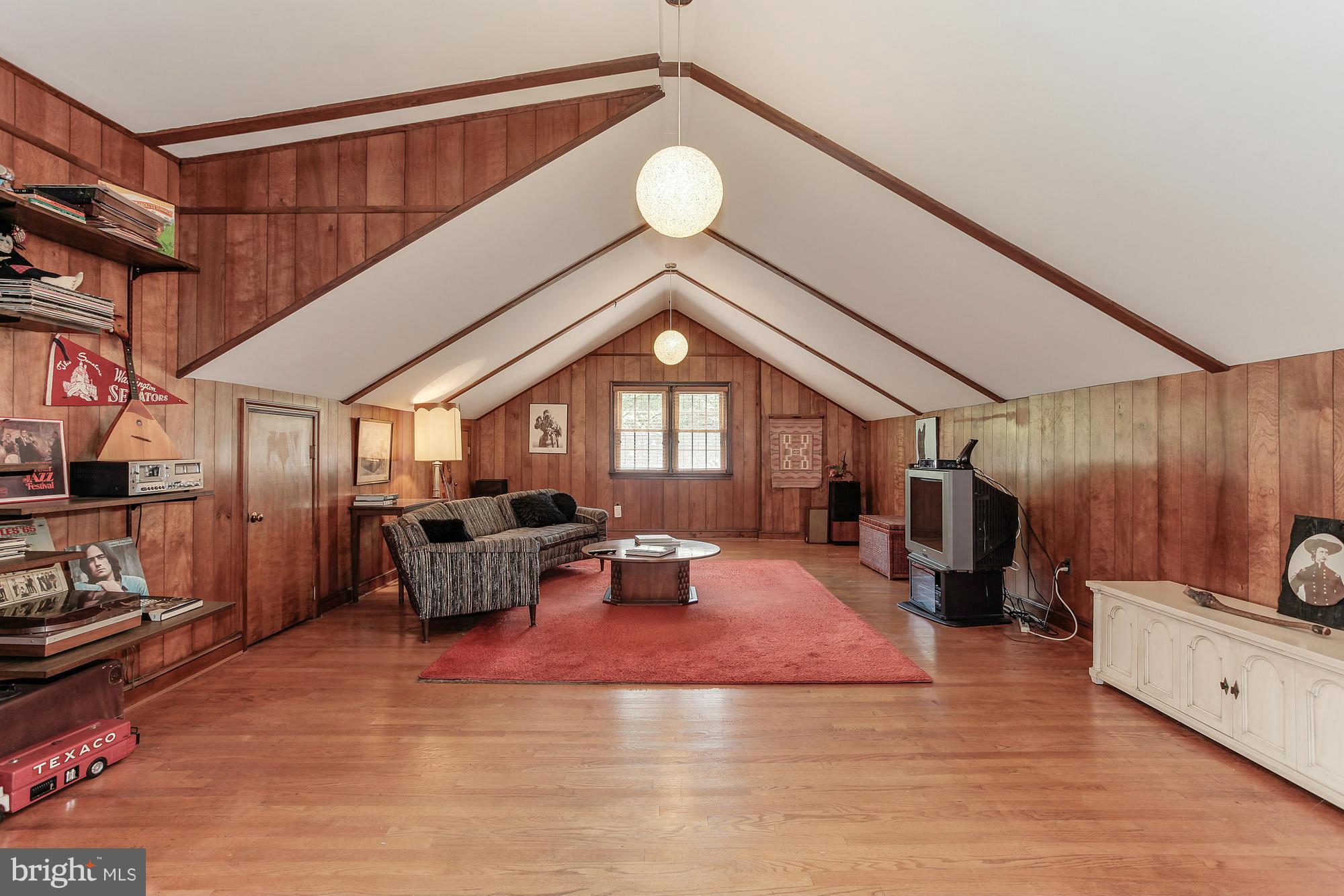 ASHLEIGH - Residential