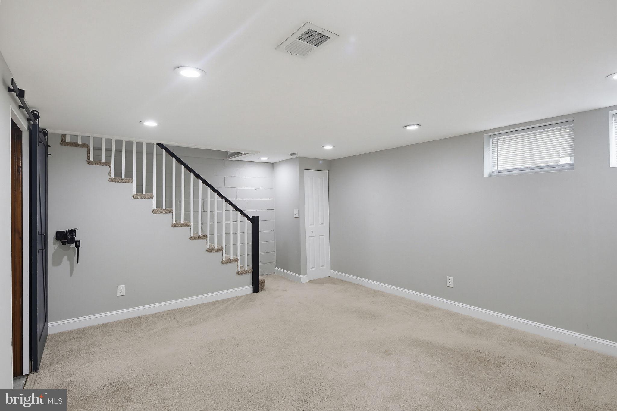 ACADEMY HEIGHTS - Residential