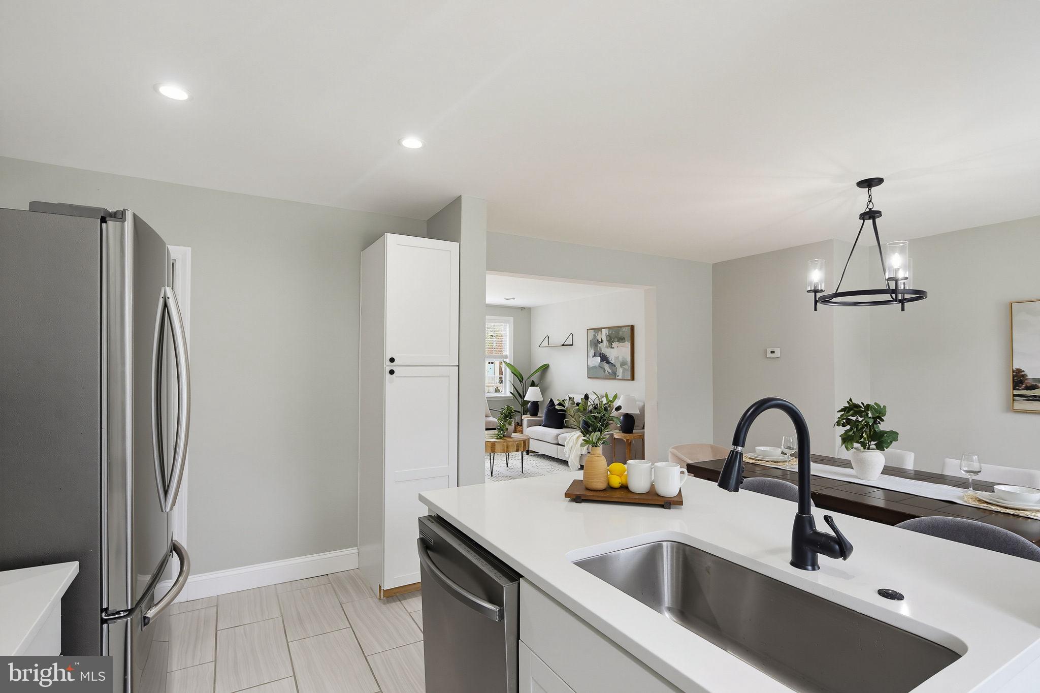ACADEMY HEIGHTS - Residential