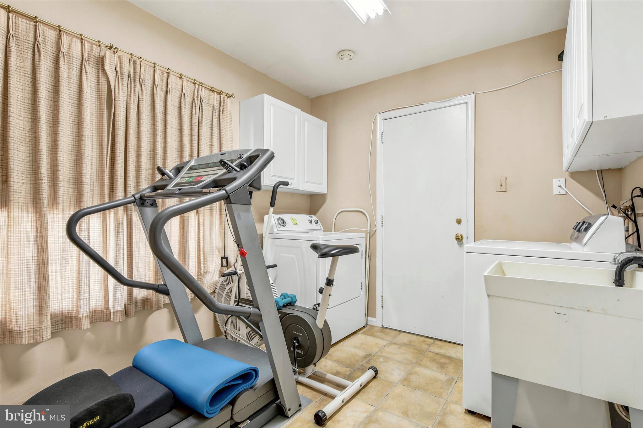HUNTINGDON HOMES - Residential