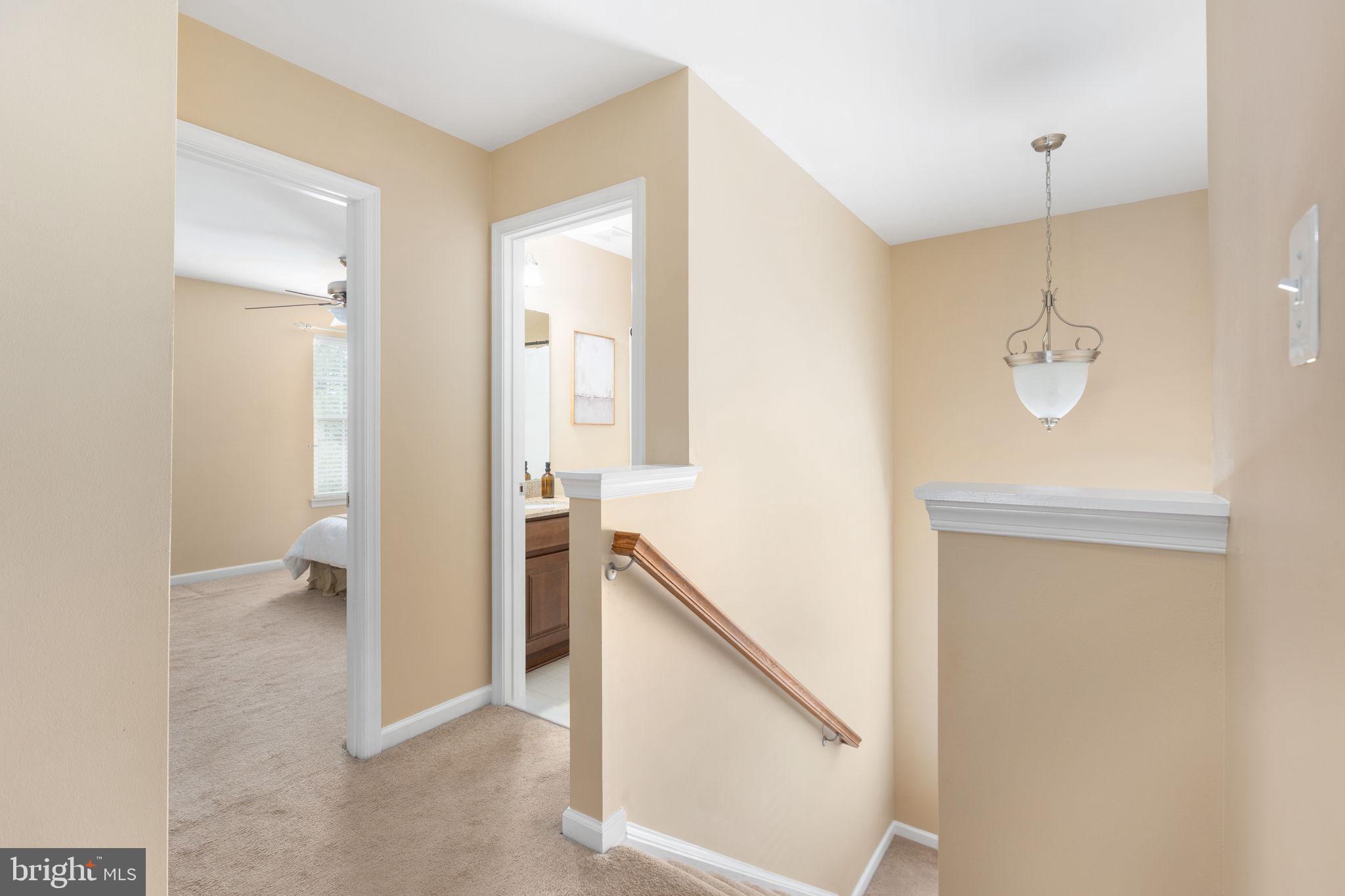 PIEDMONT MEWS - Residential