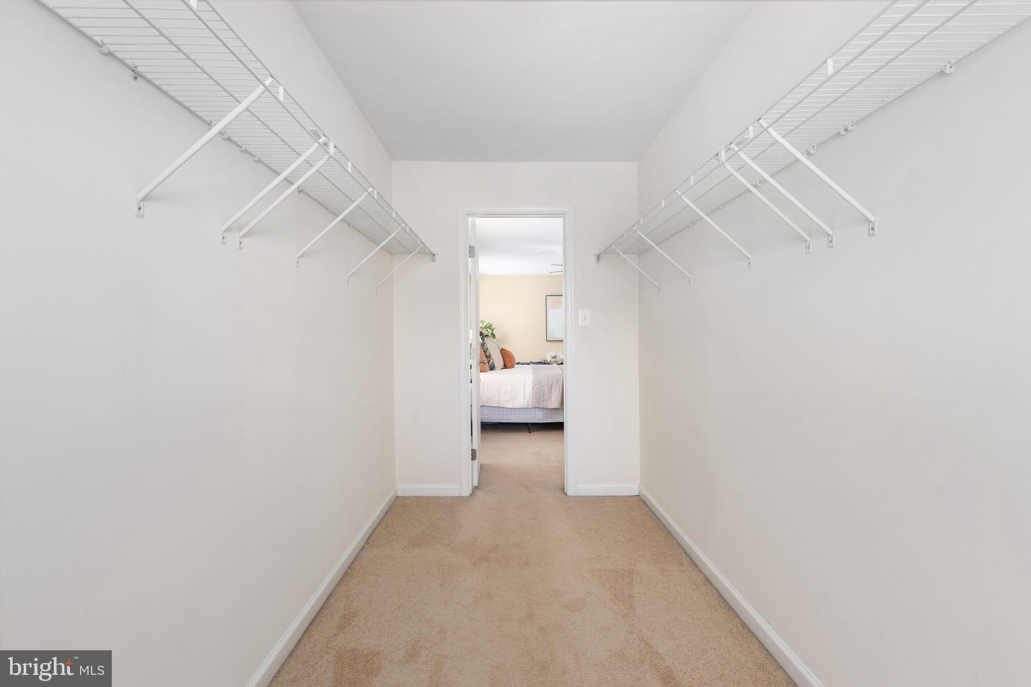PIEDMONT MEWS - Residential