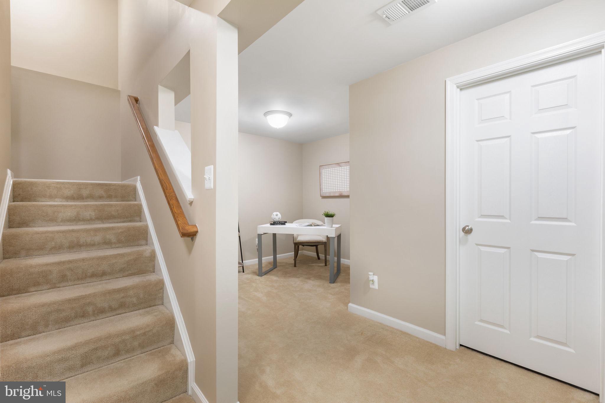 PIEDMONT MEWS - Residential
