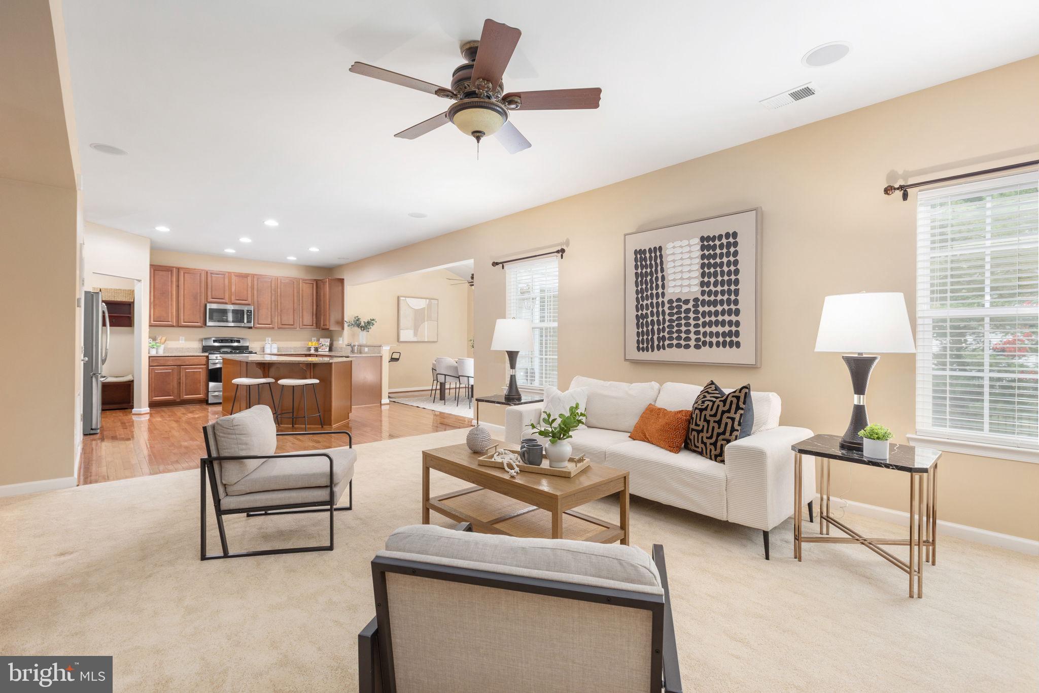PIEDMONT MEWS - Residential