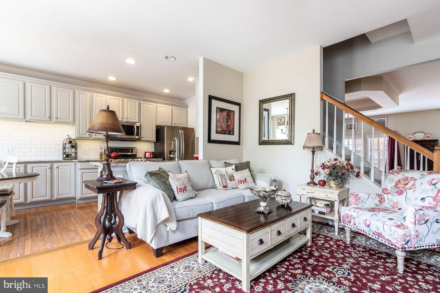 DOYLESTOWN STATION - Residential
