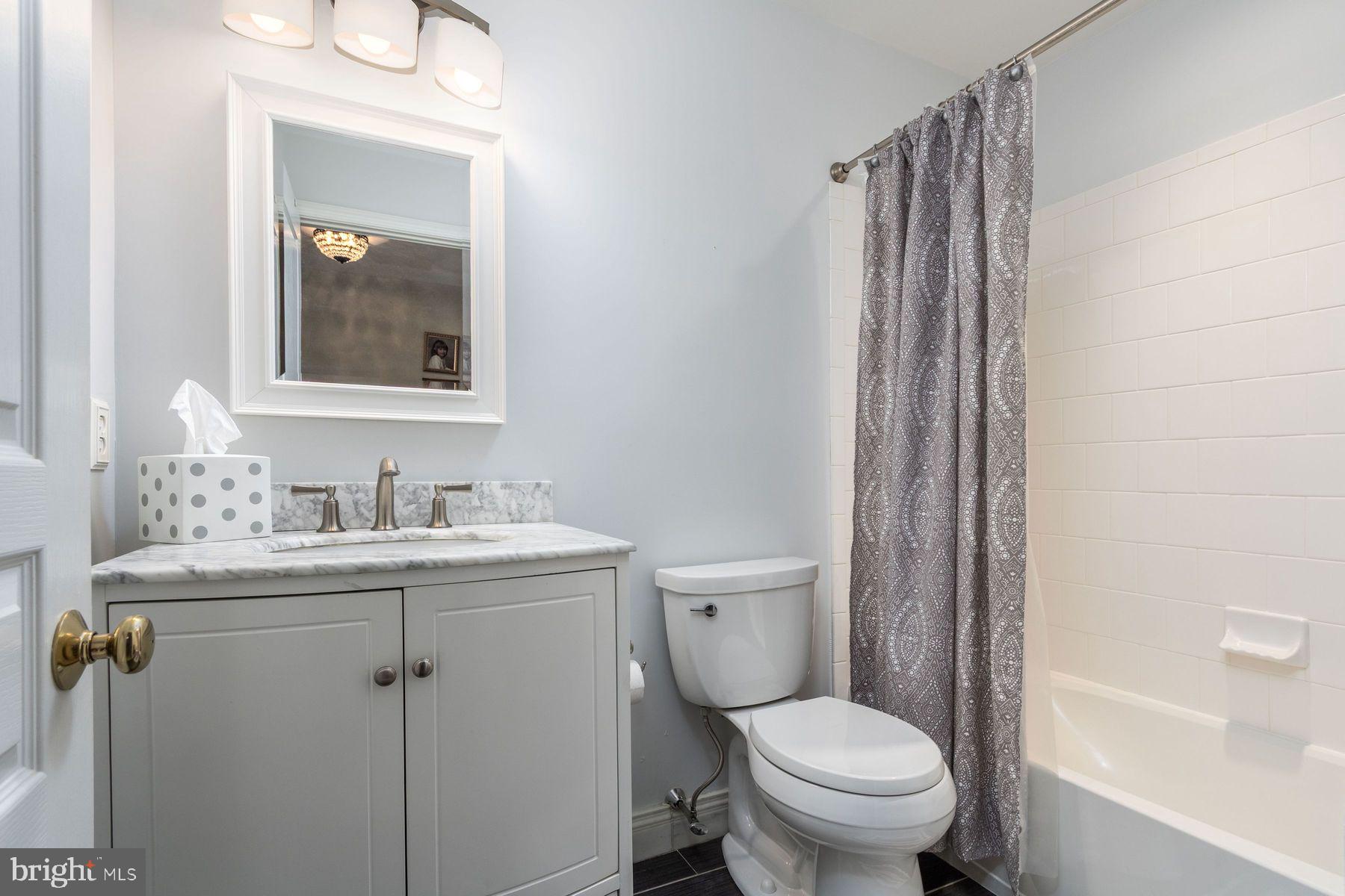 DOYLESTOWN STATION - Residential