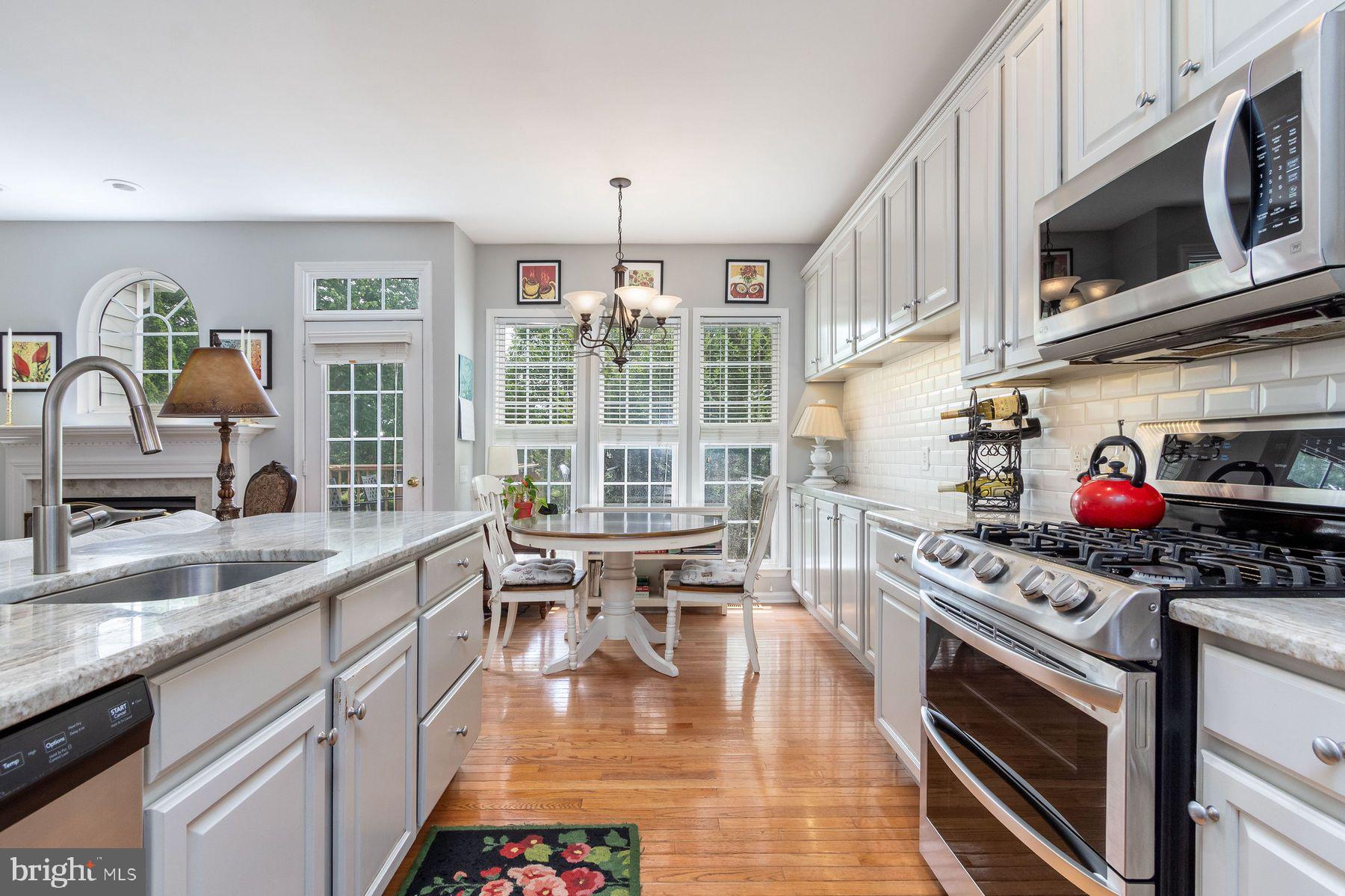 DOYLESTOWN STATION - Residential