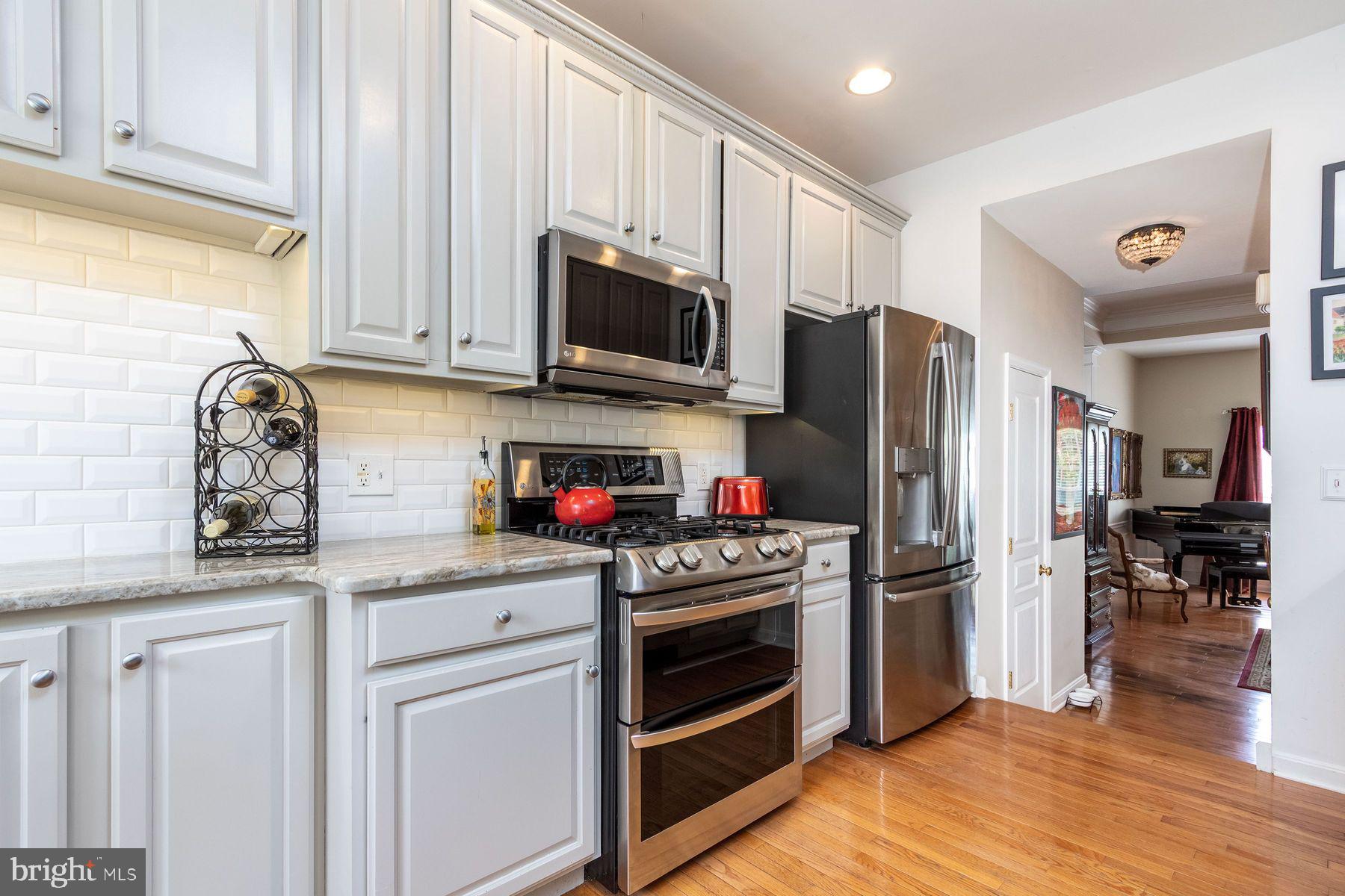 DOYLESTOWN STATION - Residential
