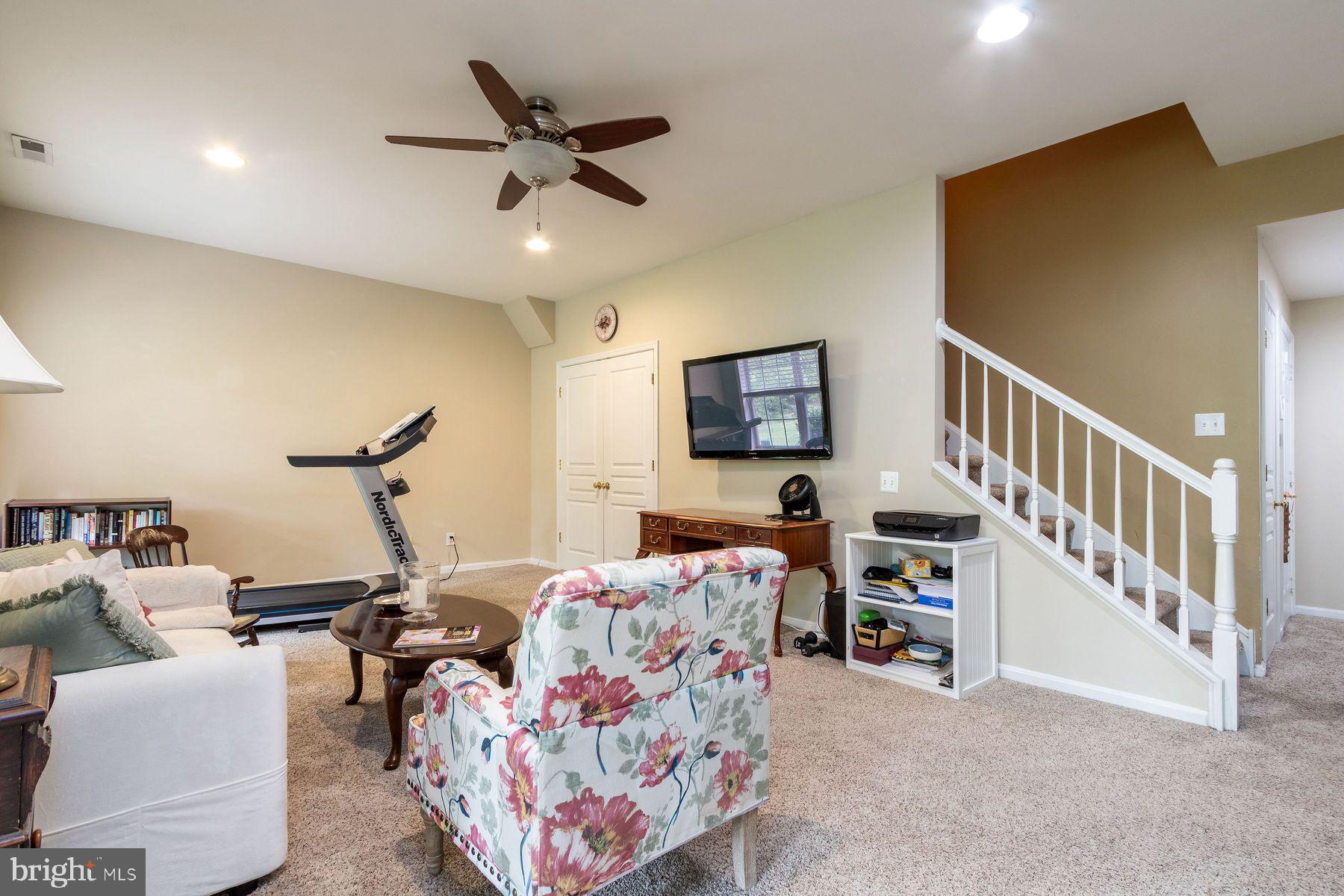 DOYLESTOWN STATION - Residential
