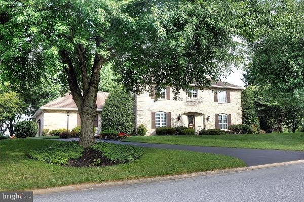 SCHOOL LANE HILLS - Residential