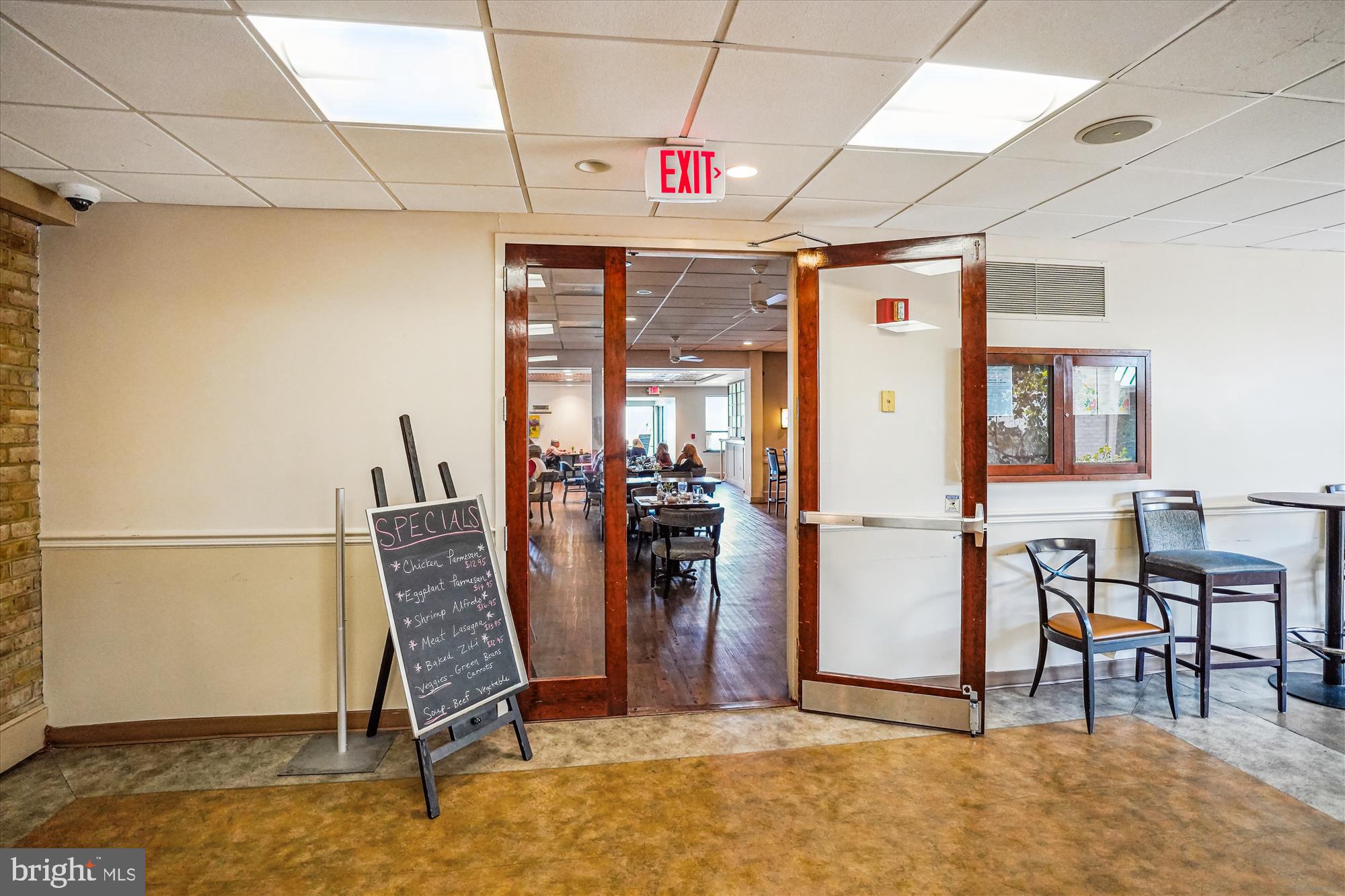 LEISURE WORLD - Residential