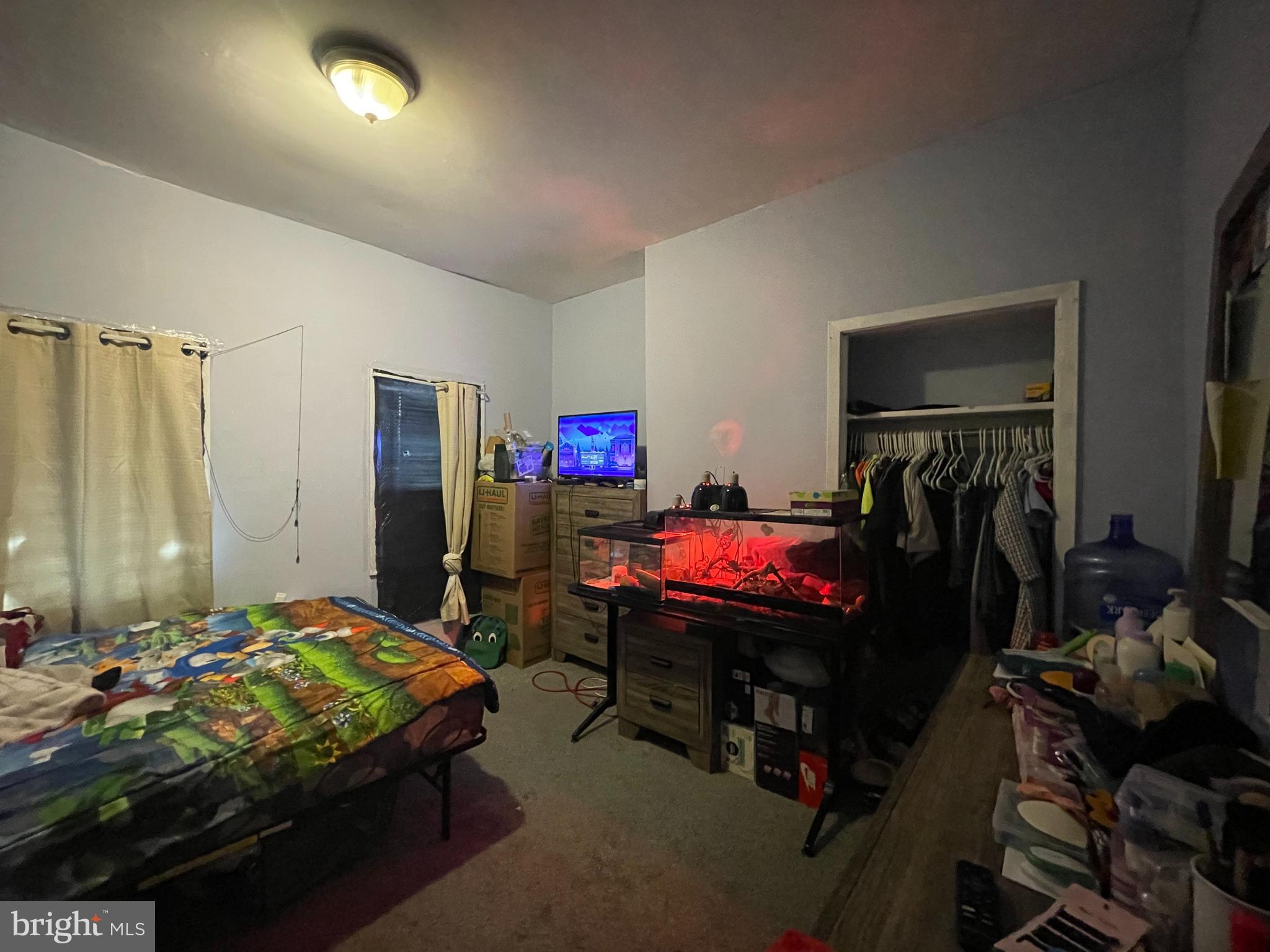 HUNTING PARK - Residential