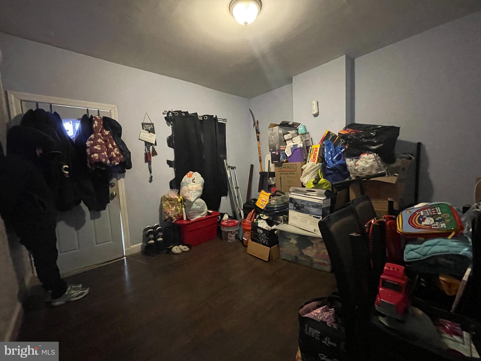 HUNTING PARK - Residential