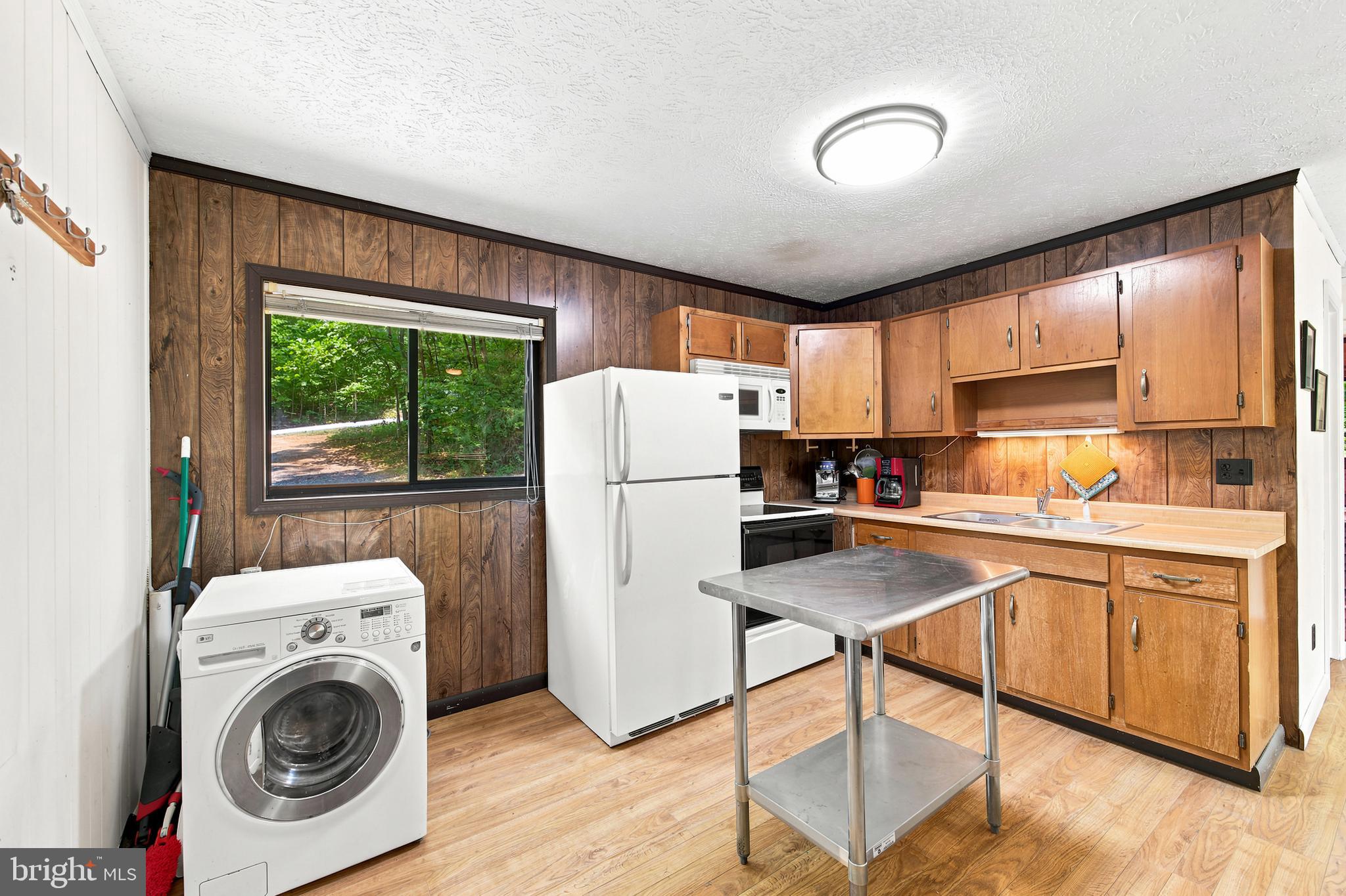 BUCK HILL DEVELOPMENT - Residential