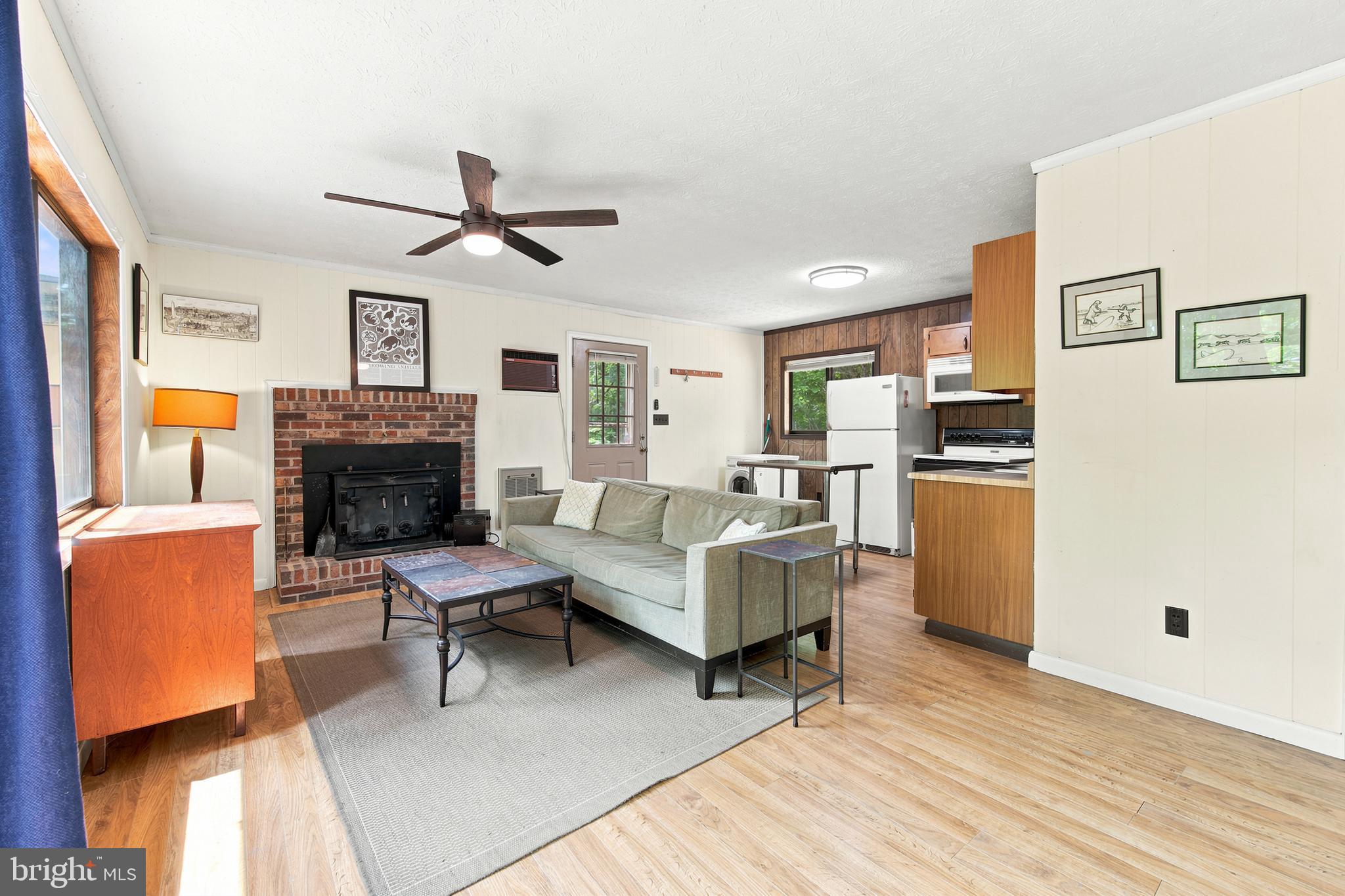 BUCK HILL DEVELOPMENT - Residential