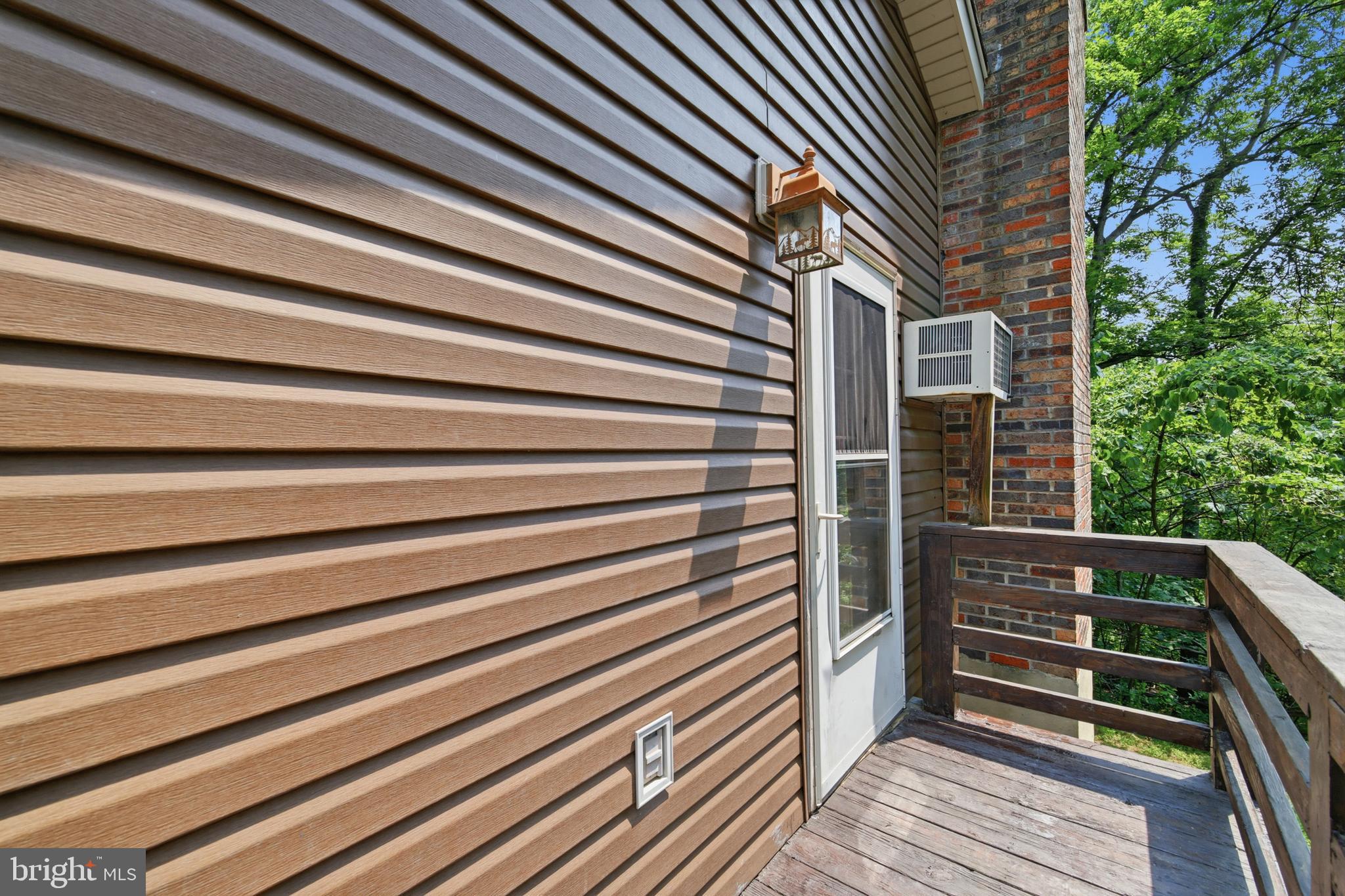 BUCK HILL DEVELOPMENT - Residential