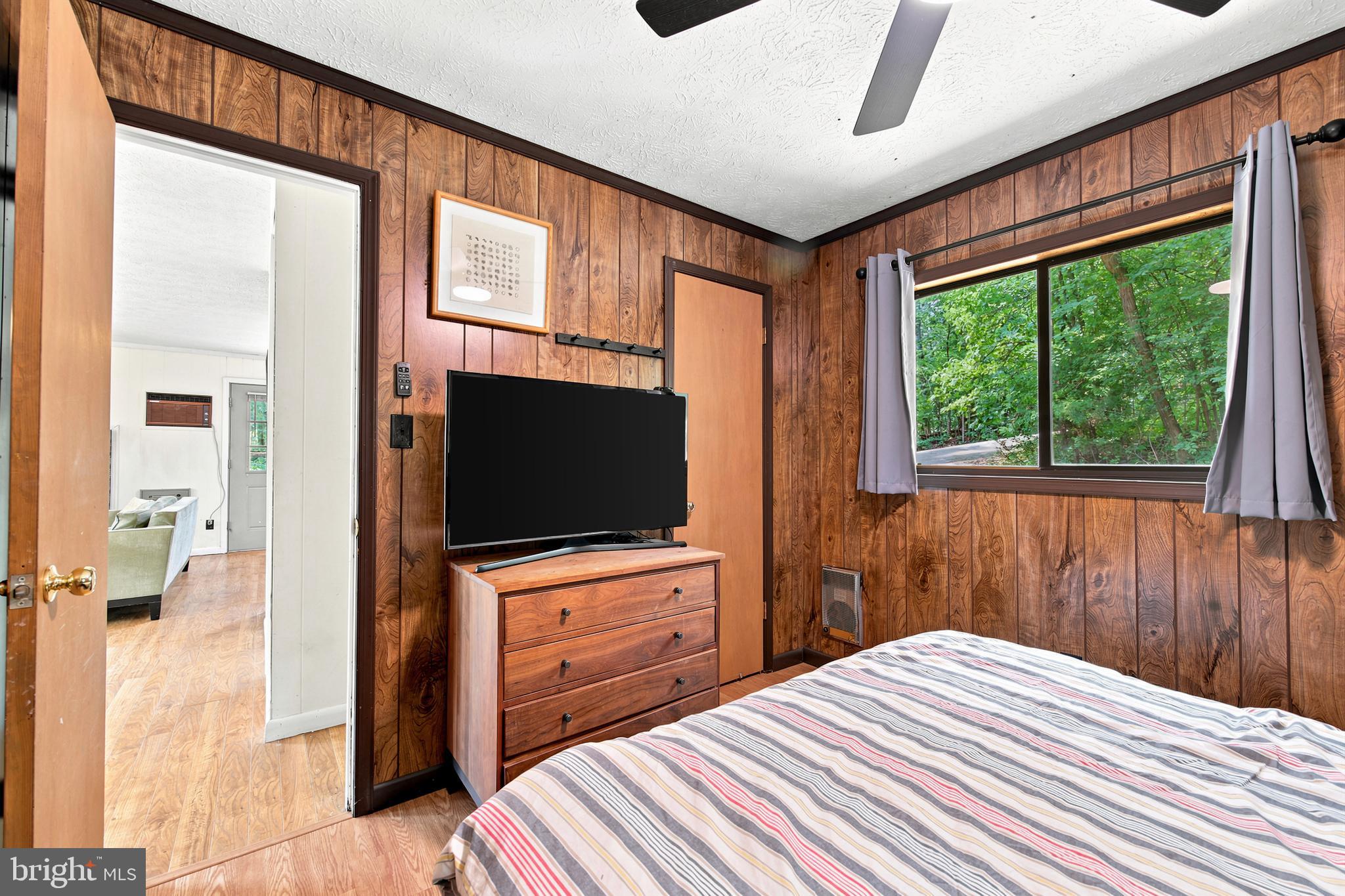 BUCK HILL DEVELOPMENT - Residential