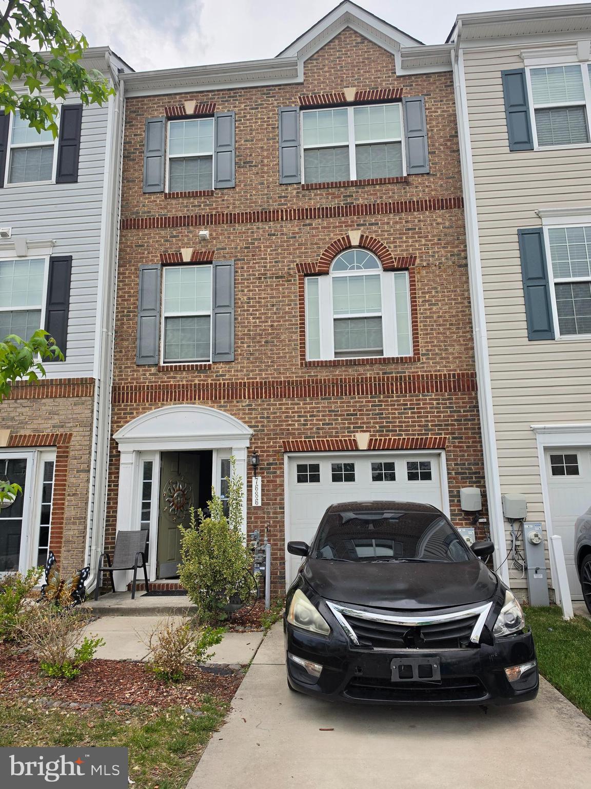 ADMIRALS LANDING - Residential