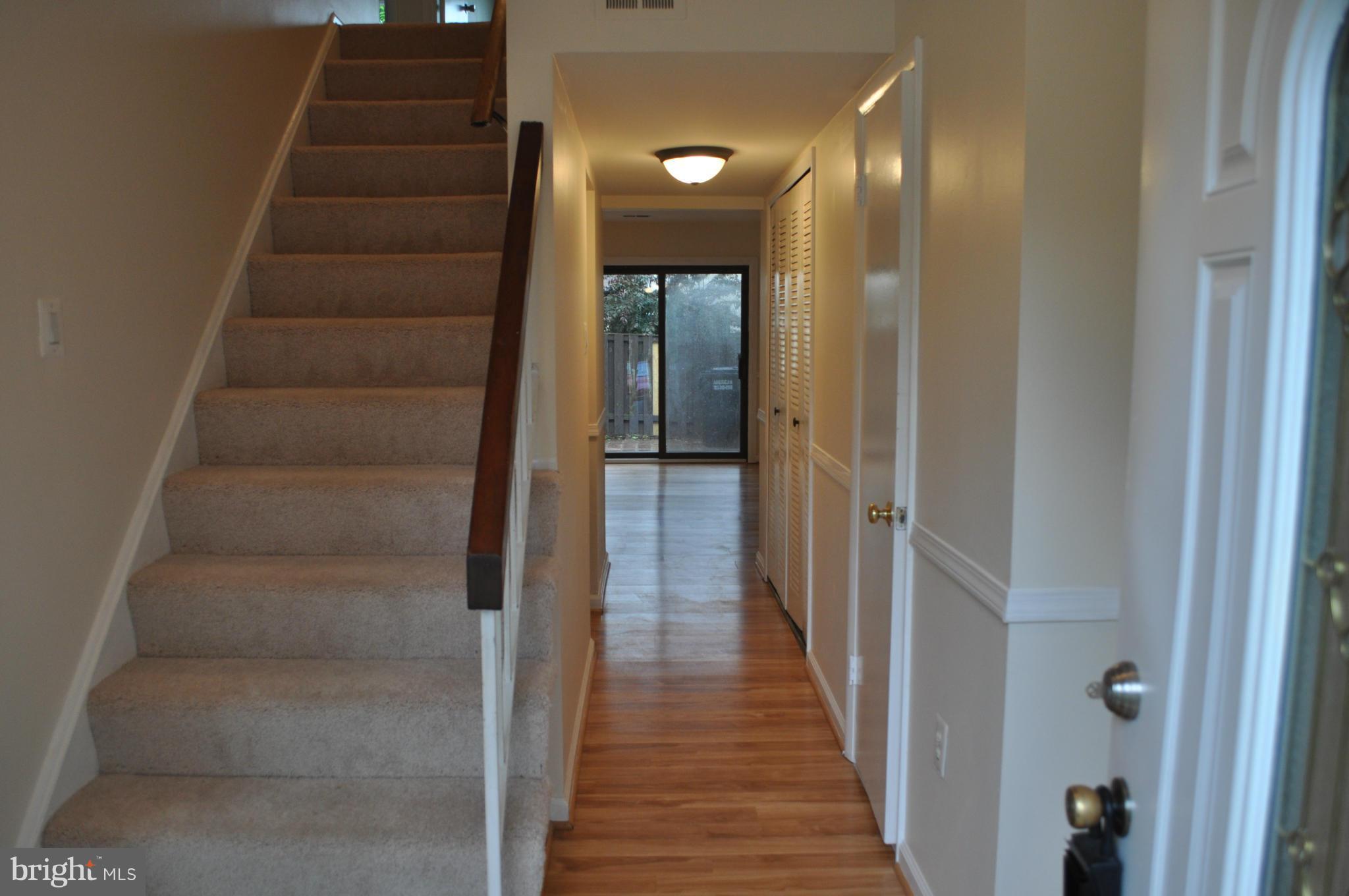 SUPER CUTE 2 LEVEL TOWNHOME HAS BEEN LOVINGLY MAINTAINED * RECENT UPDATES INCLUDE: WINDOWS, GRANITE COUNTER TOP, LAMINATE FLOORS, APPLIANCES,  BATH RENOVATIONS, FRESH CARPET & PAINT * FULLY FENCED PRIVATE YARD BACKS . DECK OFF MASTER TO ENJOY MORNING COFFEE * HOA INCLUDES OLYMPIC SIZED SWIMMING POOL, MULTIPLE TOT LOTS, MILES OF TRAILS & MORE! YOU MUST SEE IT!!!!!!