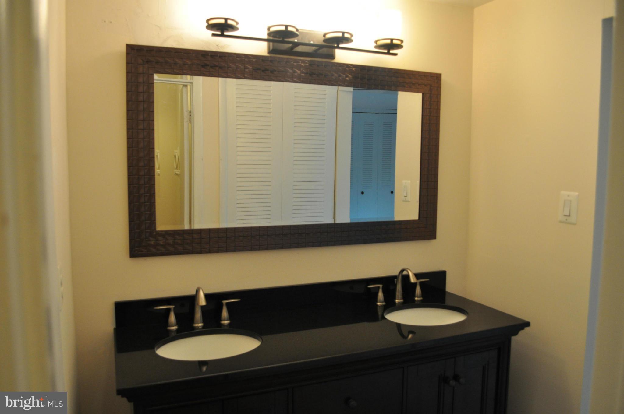 SUGARLAND RUN - Residential
