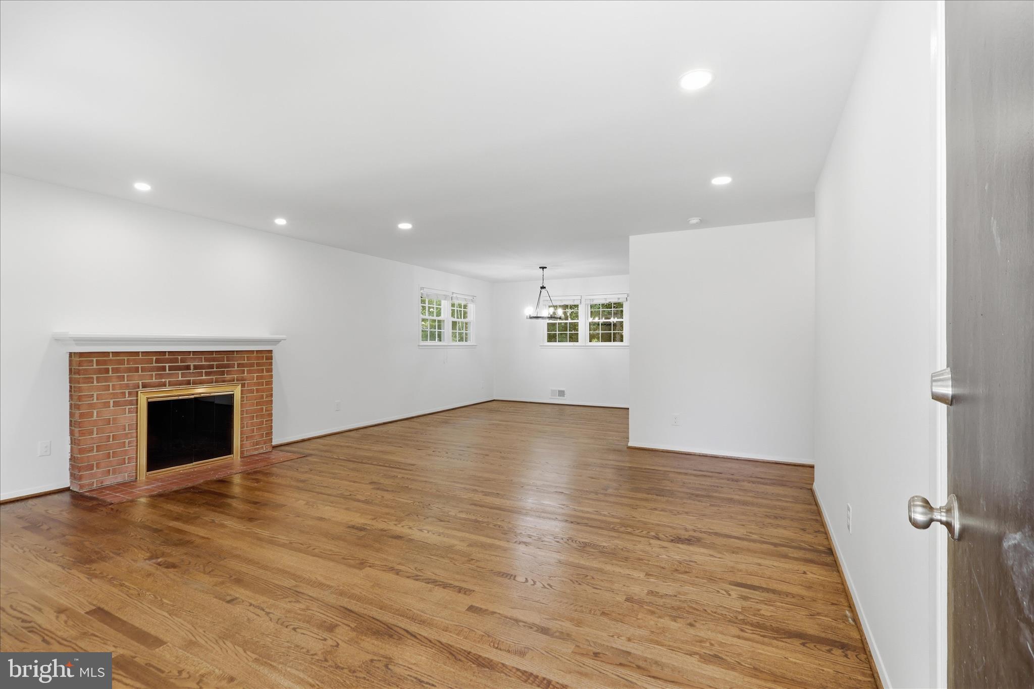 RAVENSWORTH - Residential