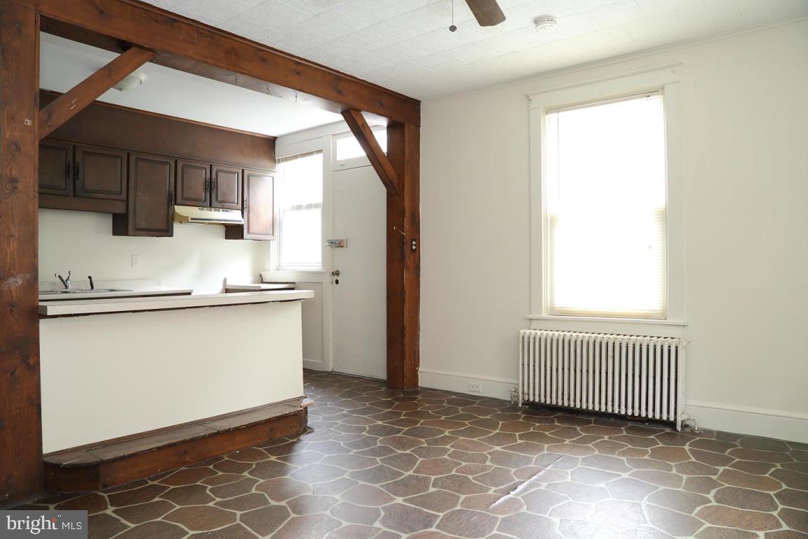 HAMILTON PARK - Residential
